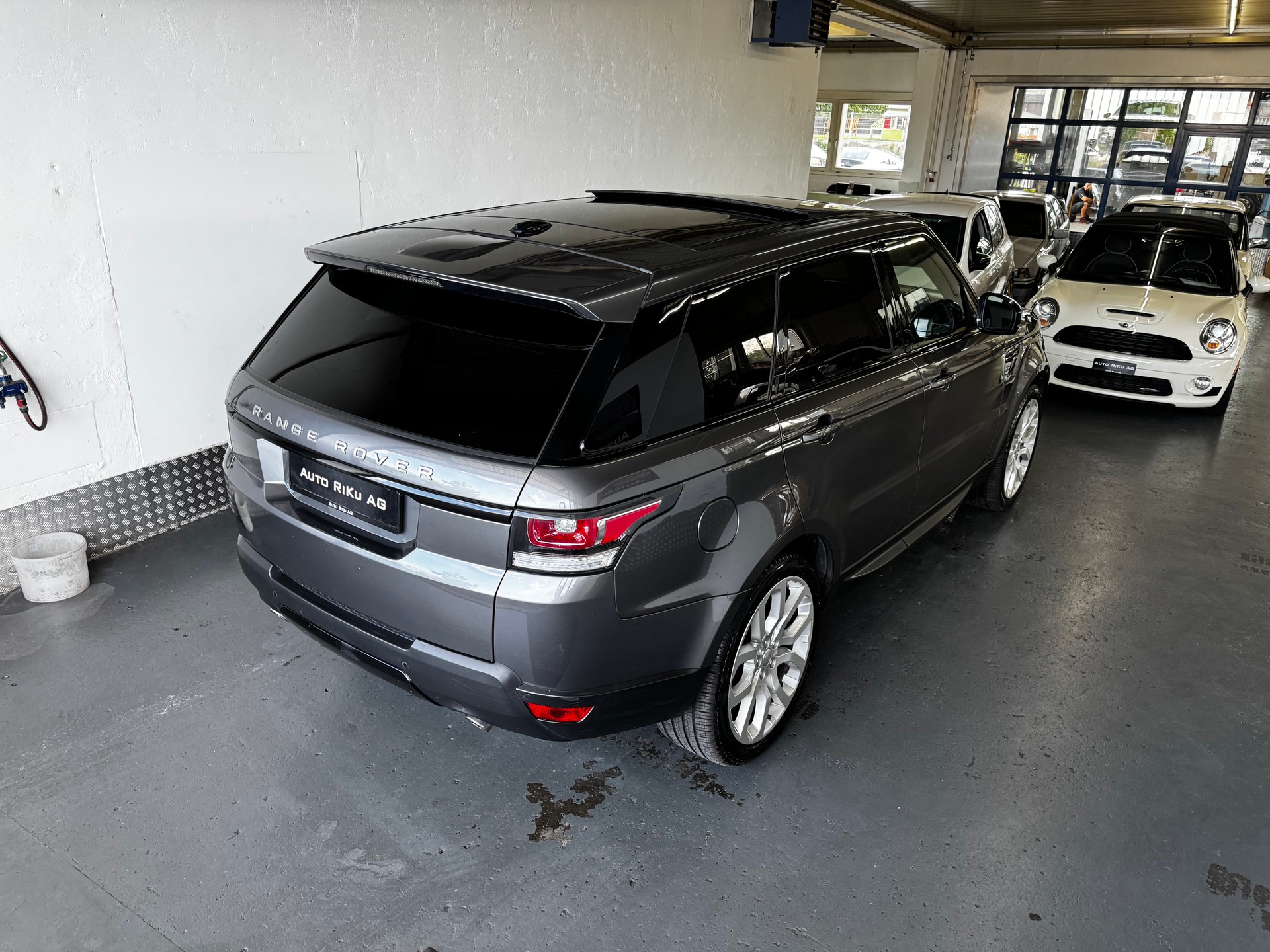 LAND ROVER Range Rover Sport 3.0 SDV6 HSE Dynamic Automatic-image-7