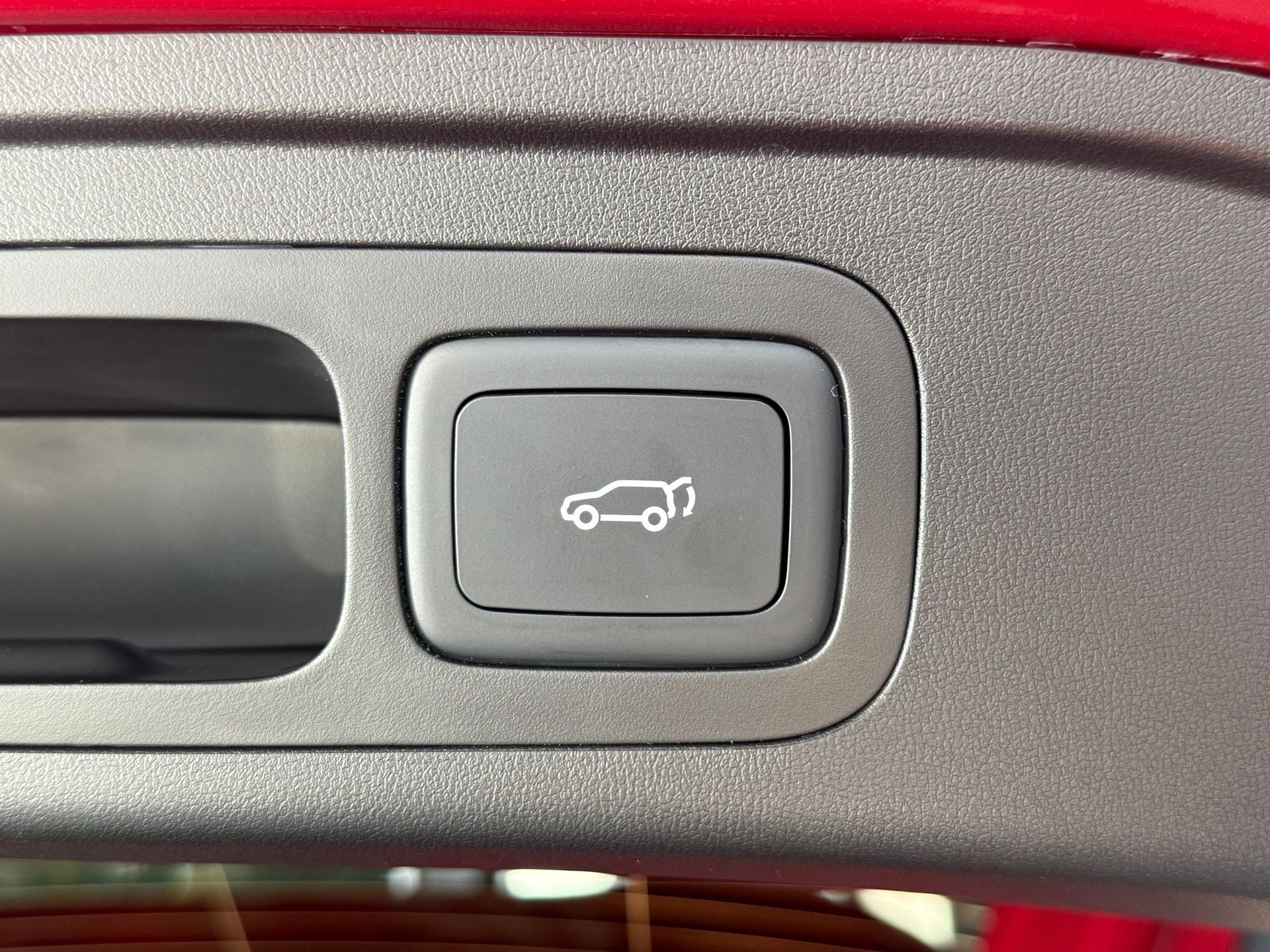 MG S5 EV 64kWh Luxury-image-25