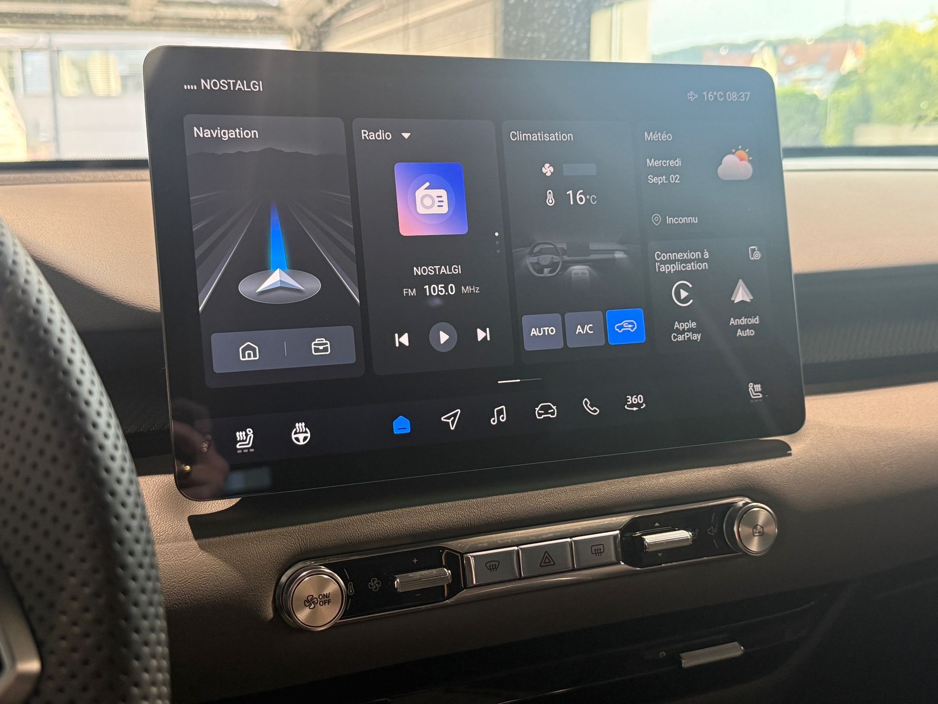 MG S5 EV 64kWh Luxury-image-18