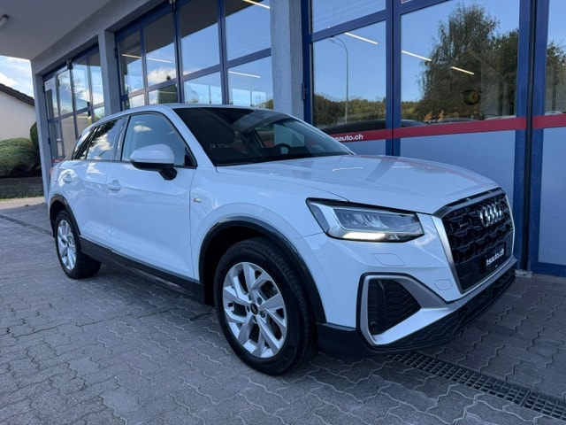 AUDI Q2 35 TDI S line quattro S-tronic-image-0