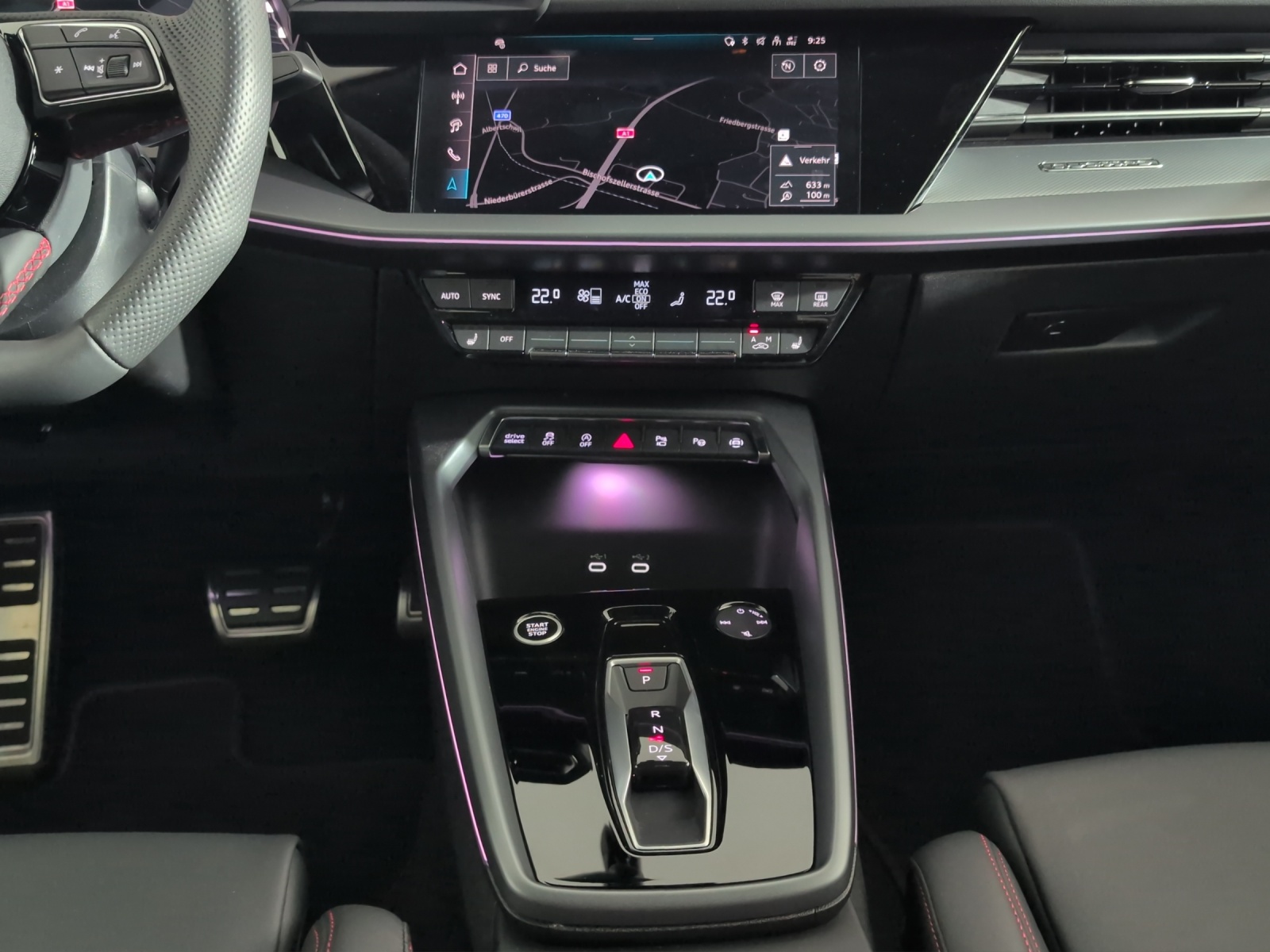 AUDI A3 Sportback TFSI 150 kW quattro S line S tronic-image-10