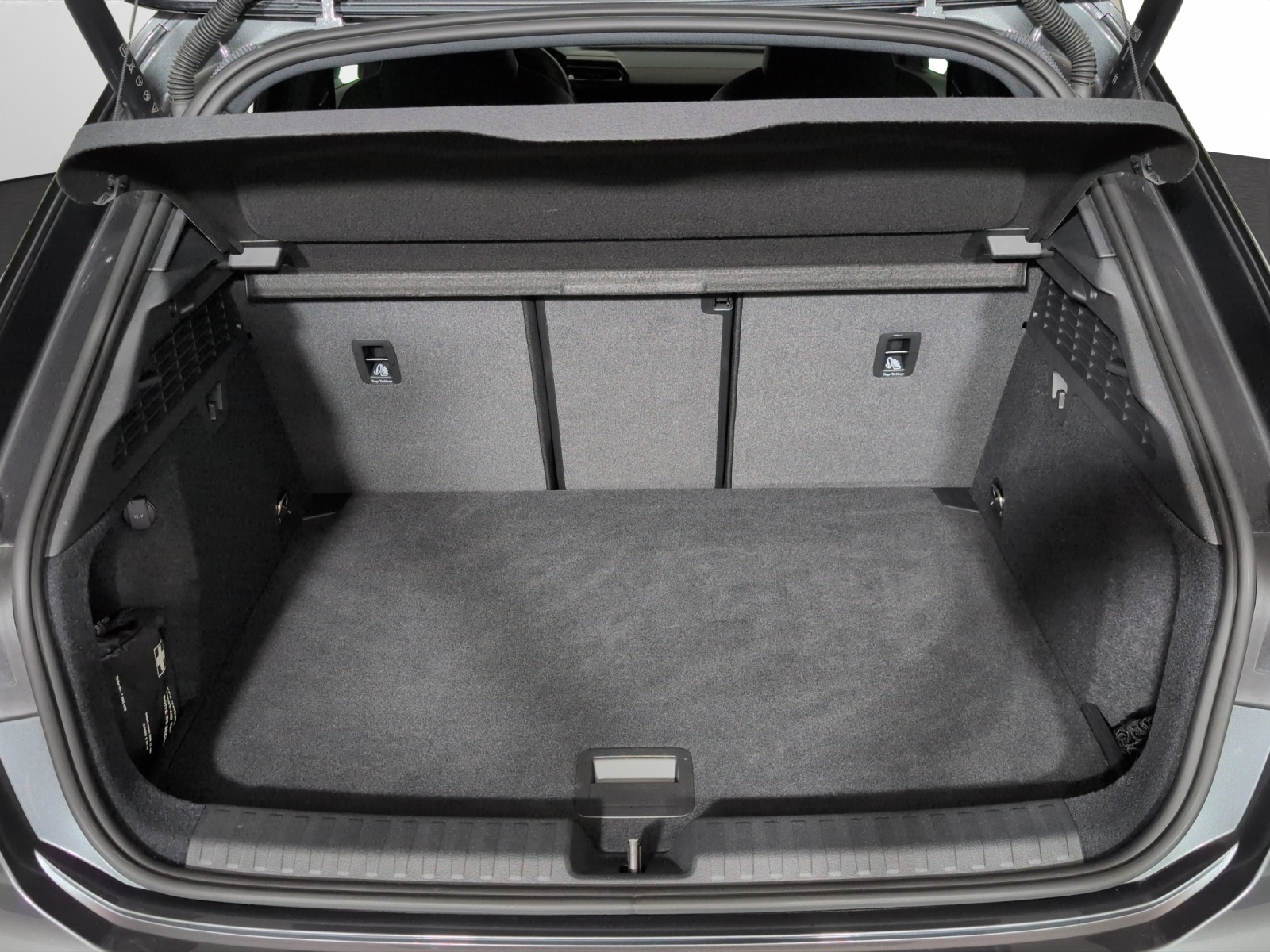 AUDI A3 Sportback TFSI 150 kW quattro S line S tronic-image-14