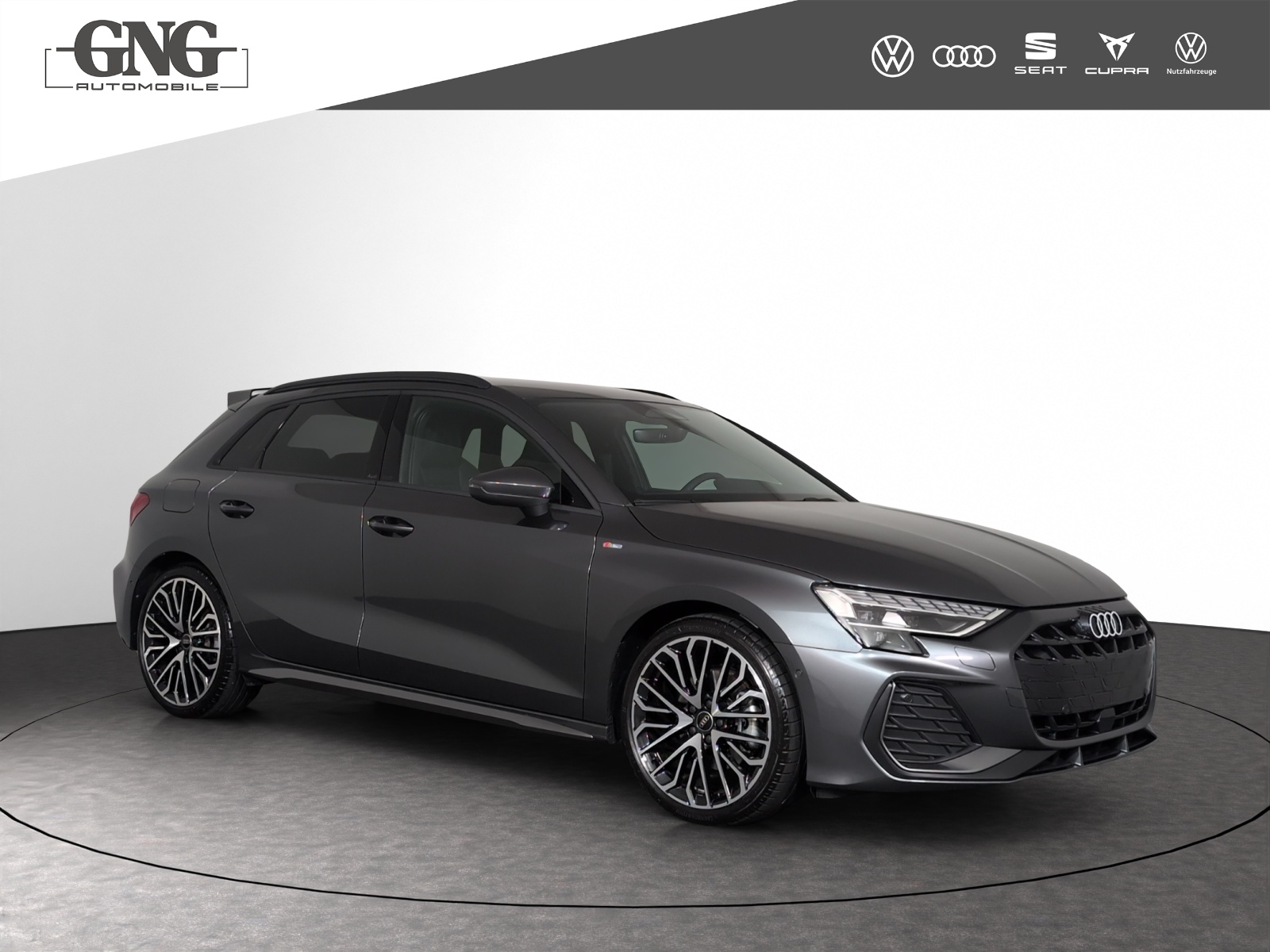 AUDI A3 Sportback TFSI 150 kW quattro S line S tronic-image-3