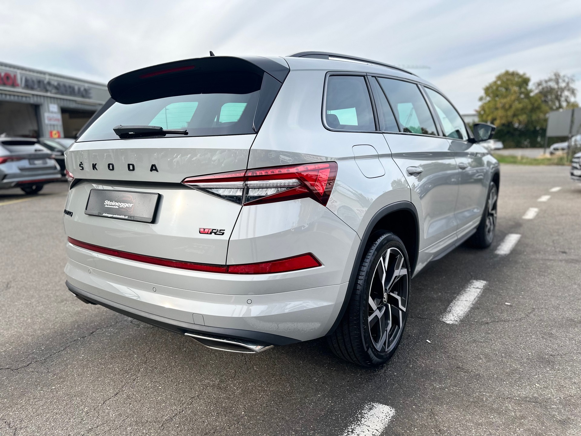 SKODA Kodiaq 2.0 TSI 4x4 RS-image-10