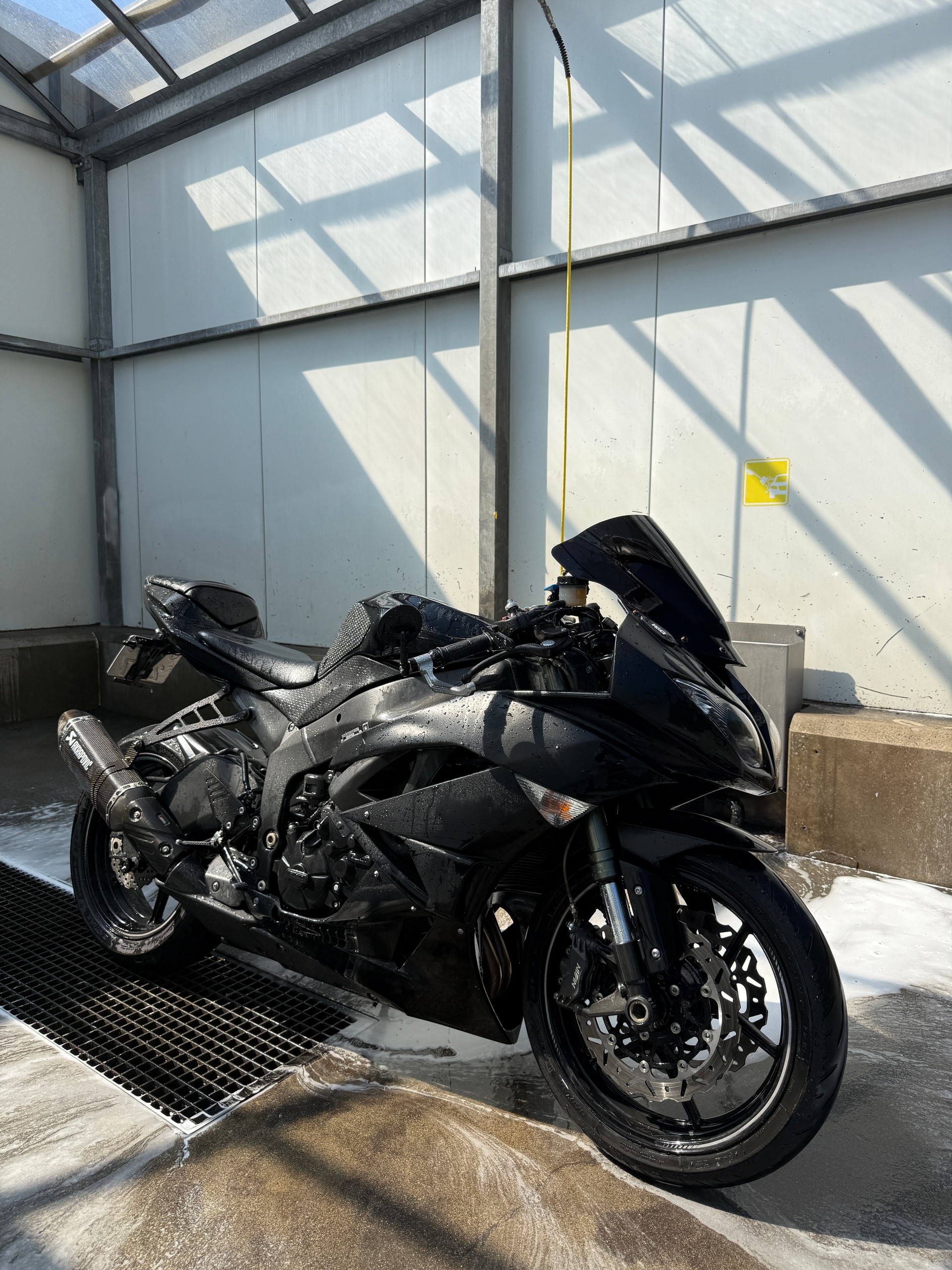 KAWASAKI Ninja ZX-6R-image-1