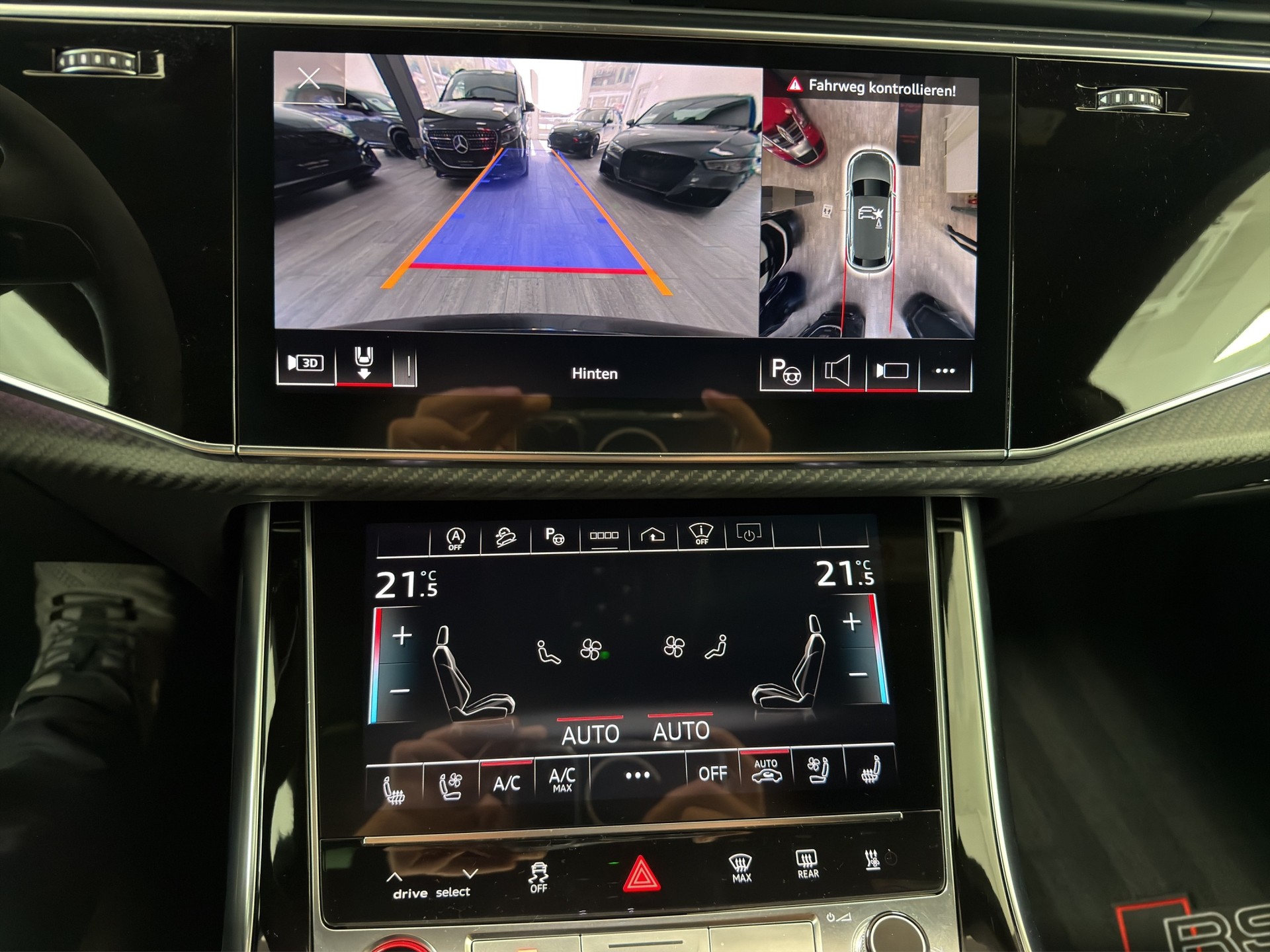 AUDI RSQ8 quattro tiptronic-image-26
