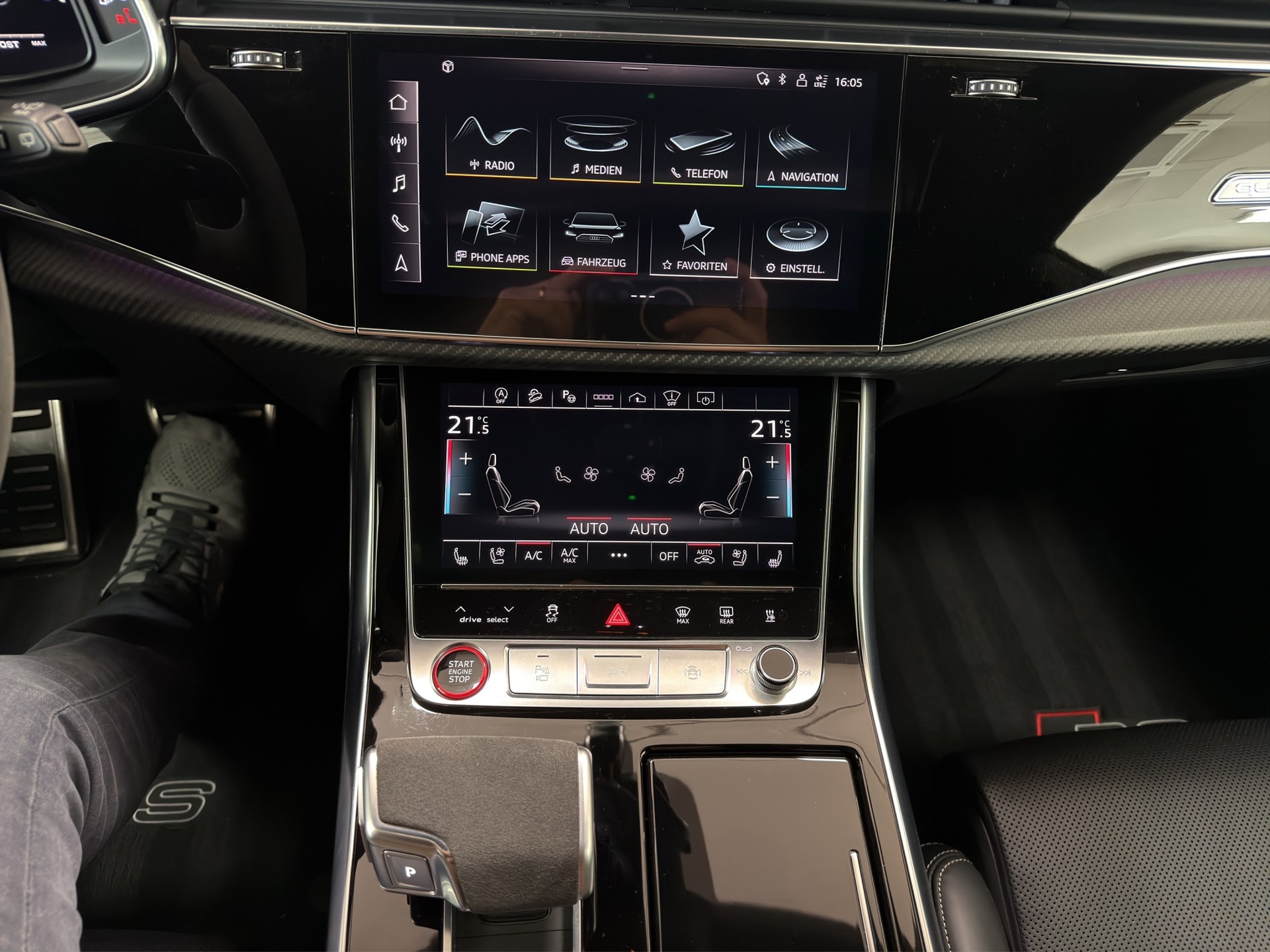 AUDI RSQ8 quattro tiptronic-image-25