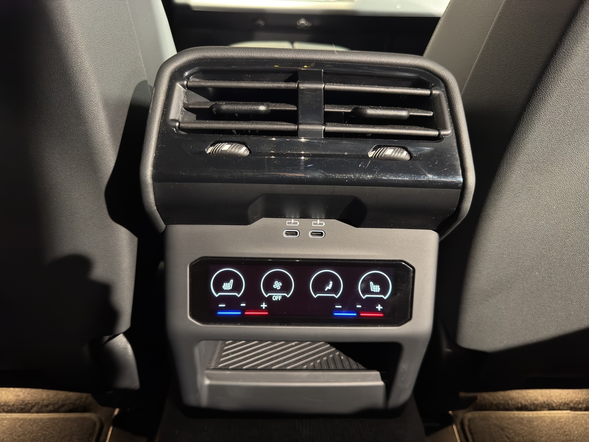 BMW 520d xDrive Touring M Sport-image-9