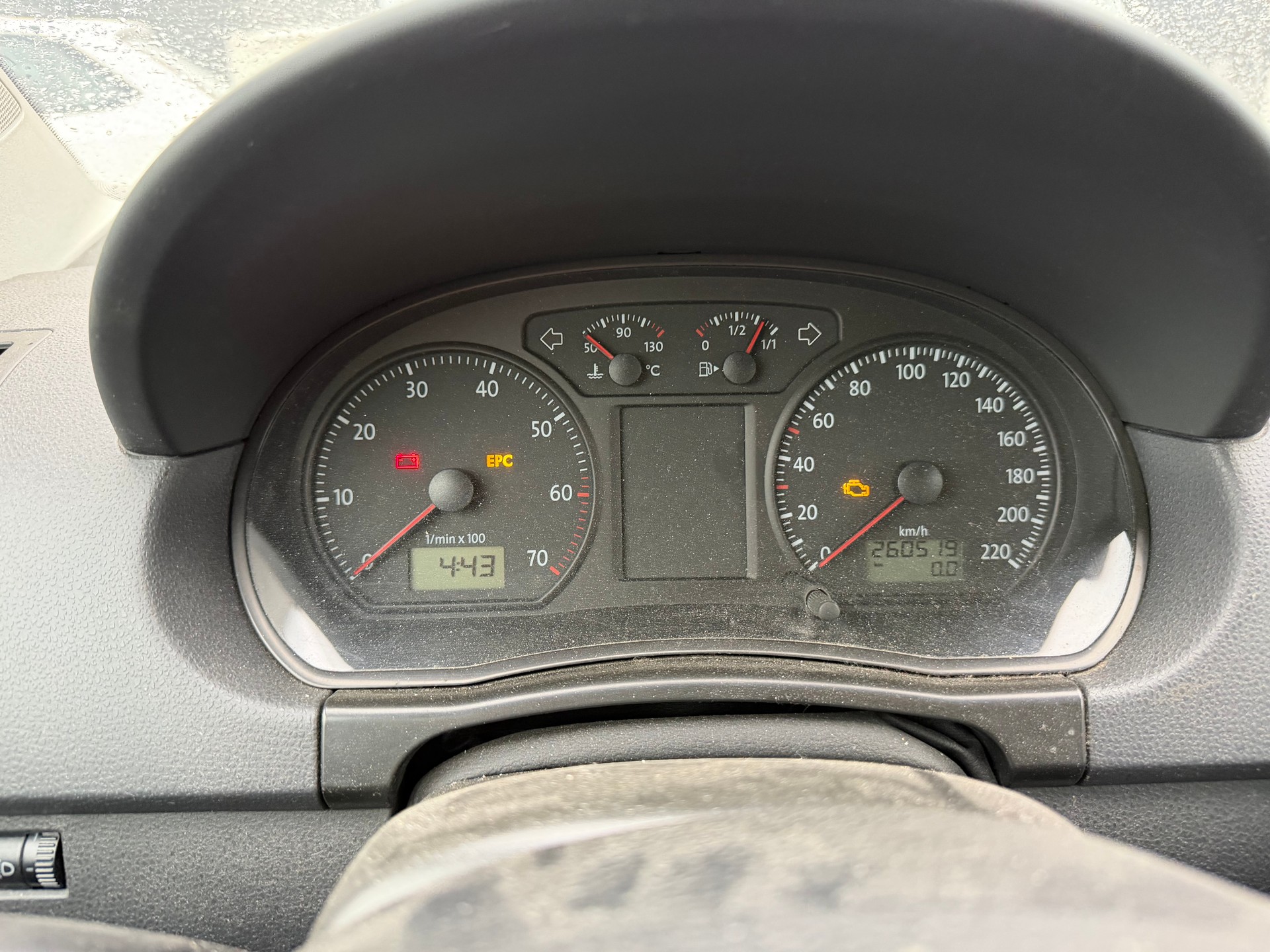 VW Polo 1.4 16V Trendline-image-8