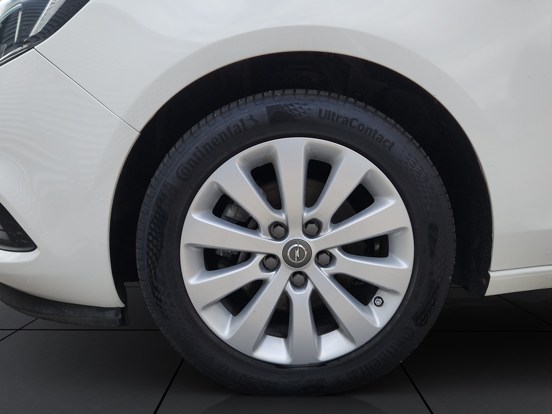 OPEL Zafira 1.6 CDTi Excellence-image-17