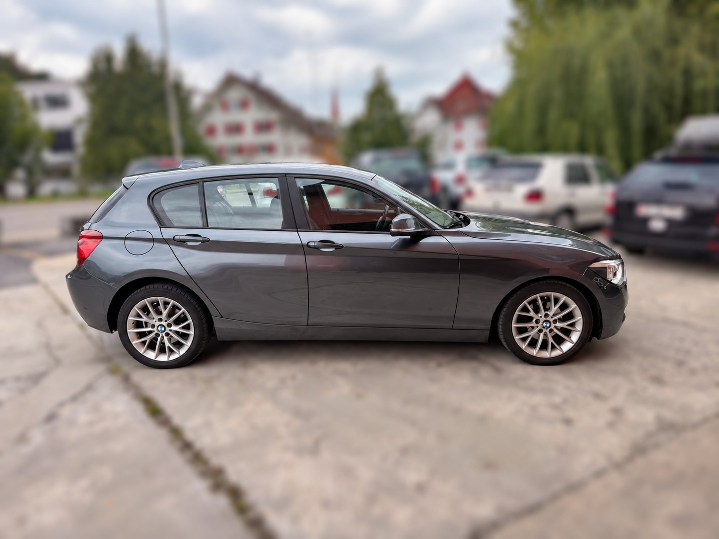 BMW 116i Urban Line Steptronic-image-5