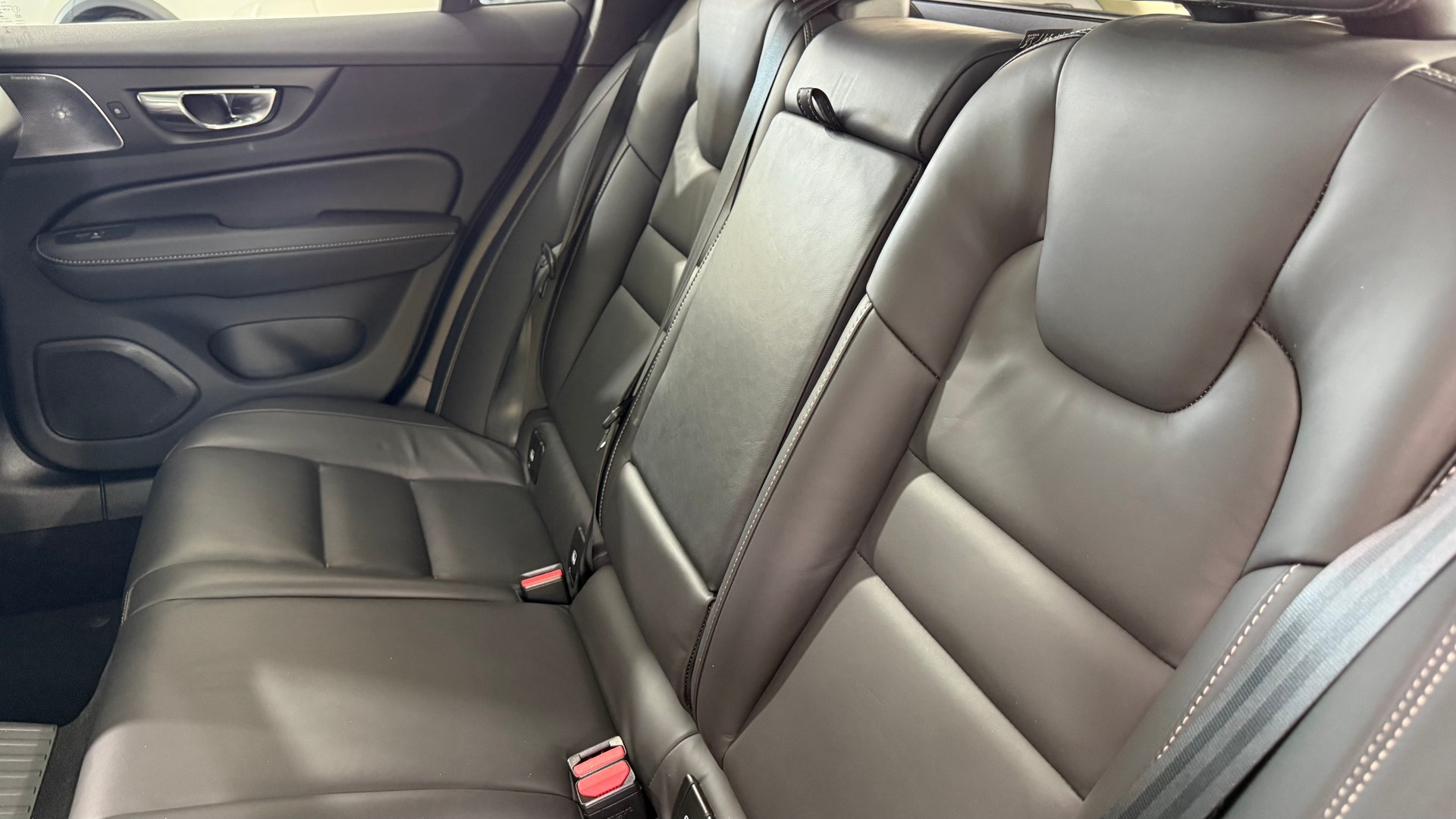 VOLVO V60 2.0 T8 TE Inscription eAWD-image-10