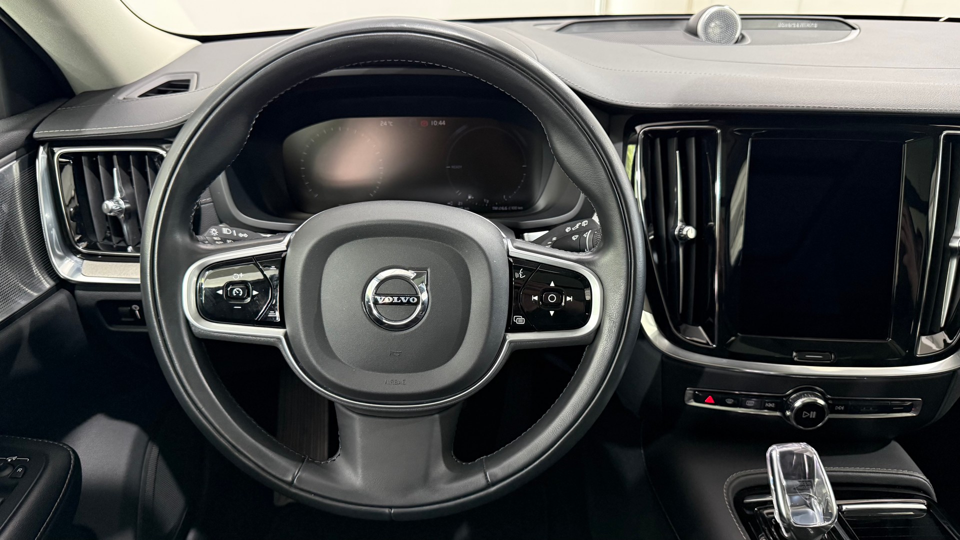 VOLVO V60 2.0 T8 TE Inscription eAWD-image-12