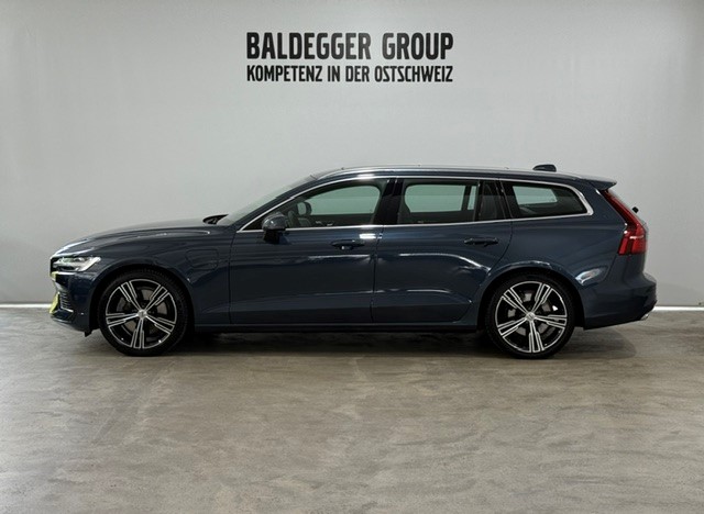 VOLVO V60 2.0 T8 TE Inscription eAWD-image-1