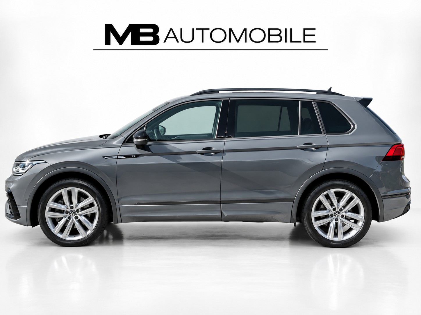 VW Tiguan 2.0TSI R-Line 4Motion DSG-image-1
