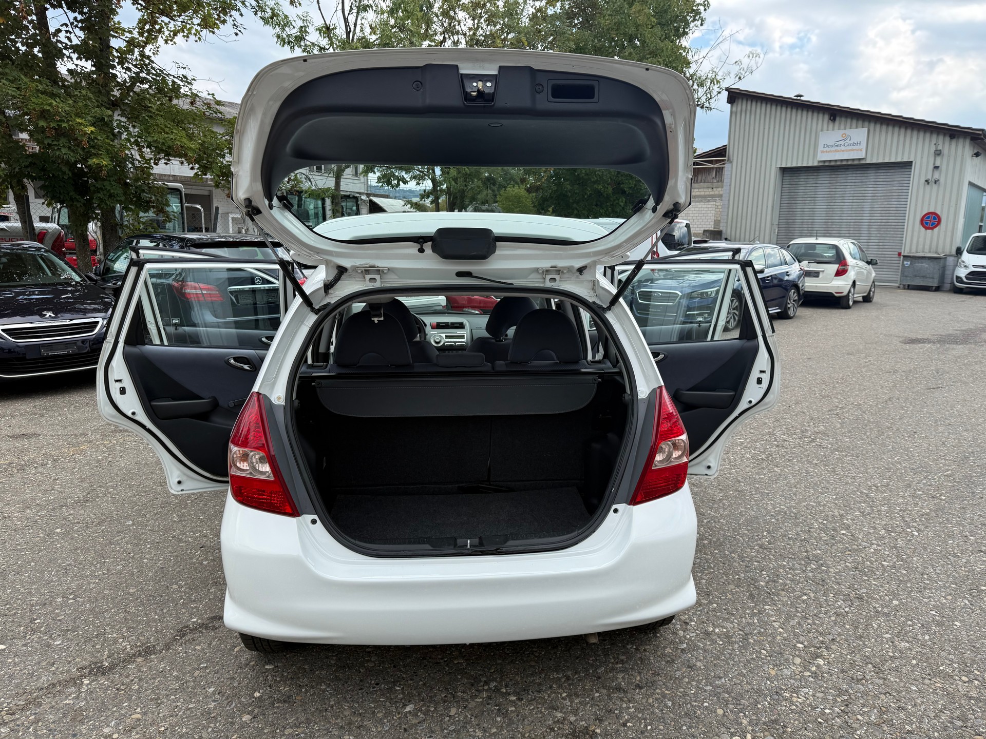 HONDA Jazz 1.4i LS Formula 1 CVT-image-11