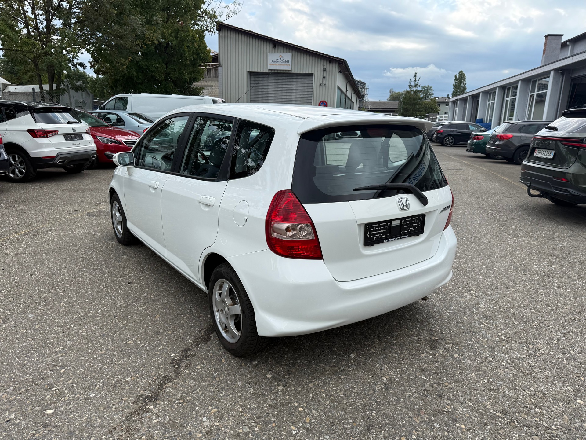 HONDA Jazz 1.4i LS Formula 1 CVT-image-4