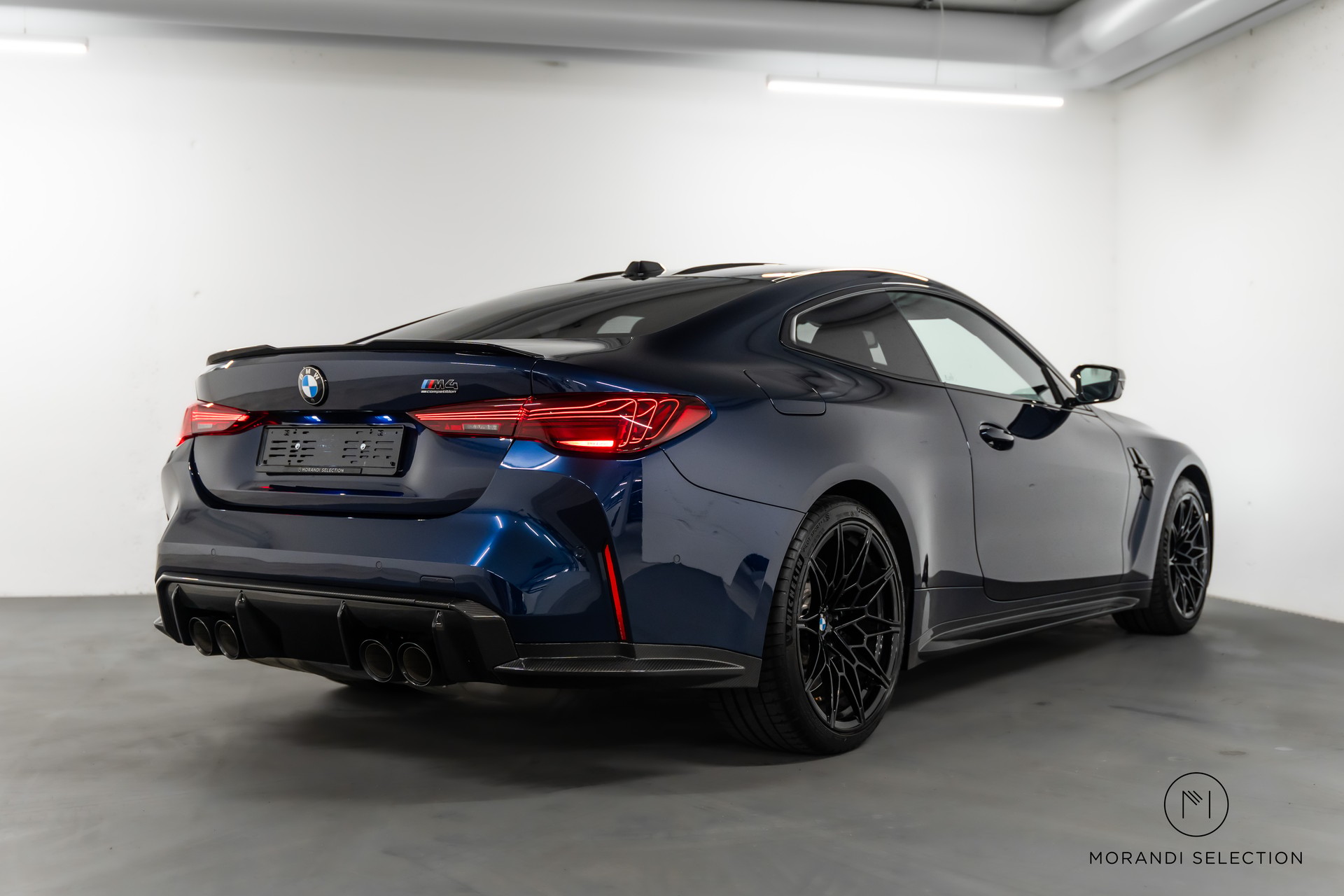 BMW M4 Competition xDrive Coupé-image-3