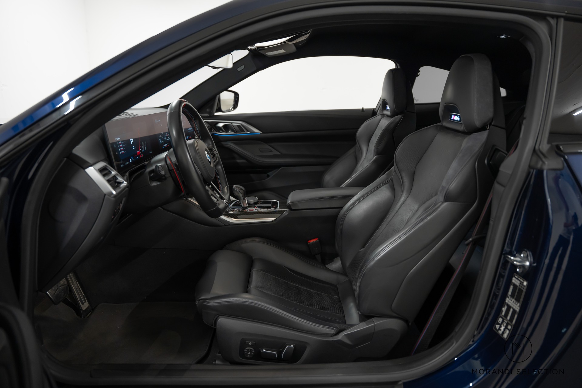 BMW M4 Competition xDrive Coupé-image-18