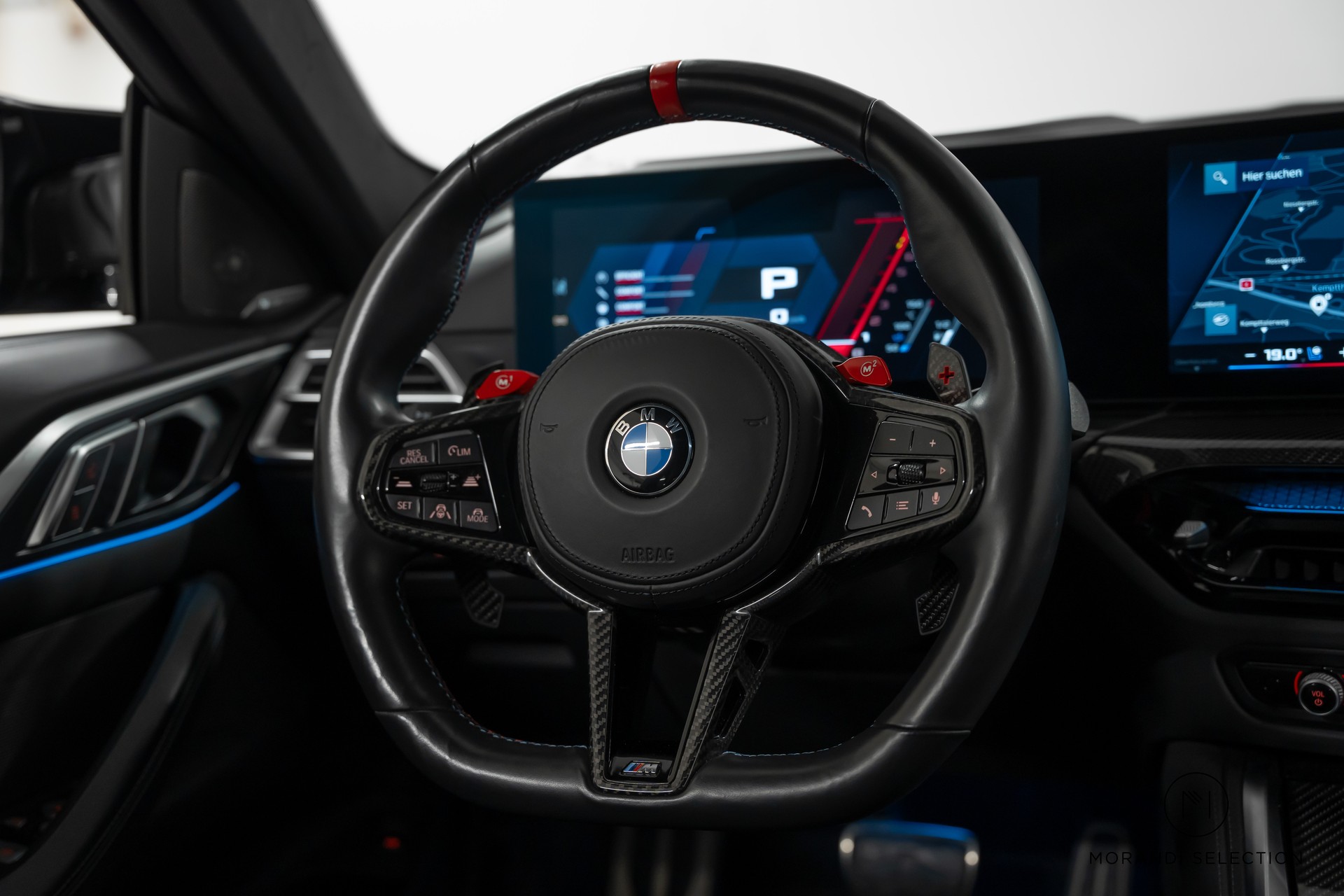 BMW M4 Competition xDrive Coupé-image-23