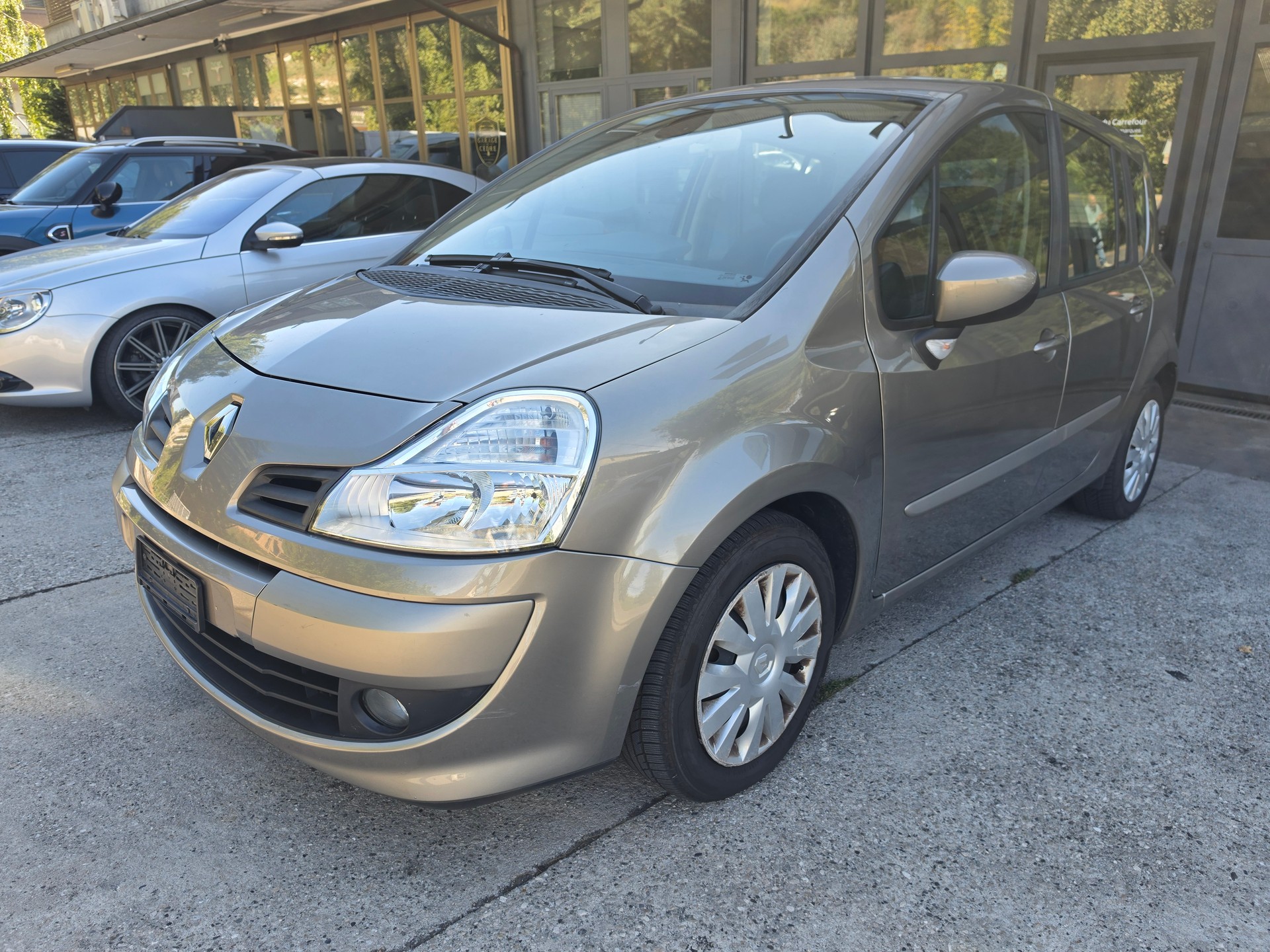 RENAULT Modus 1.2 16V T Authentique-image-2