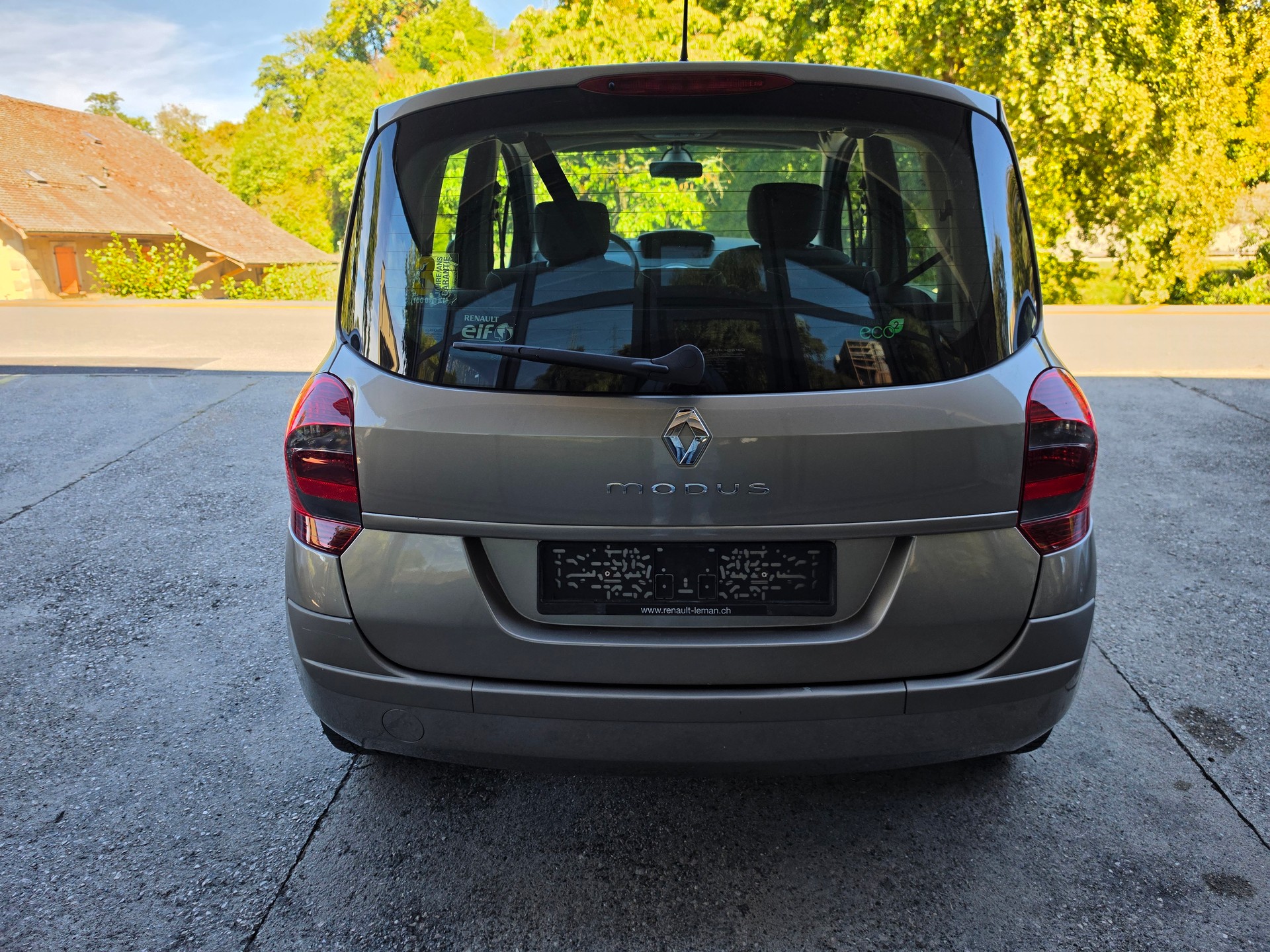 RENAULT Modus 1.2 16V T Authentique-image-7