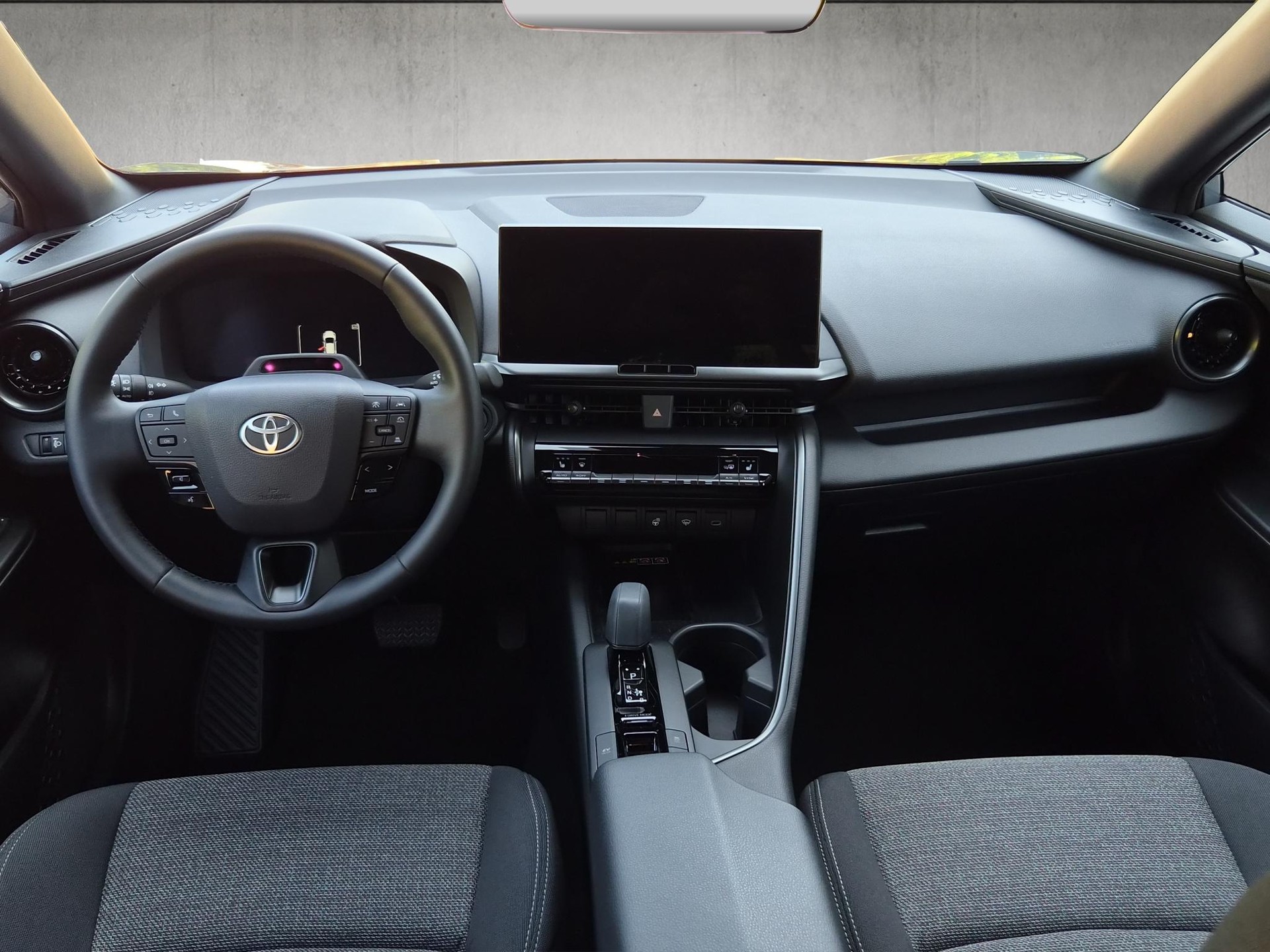 TOYOTA C-HR 2.0 HEV Trend 4x4-image-10