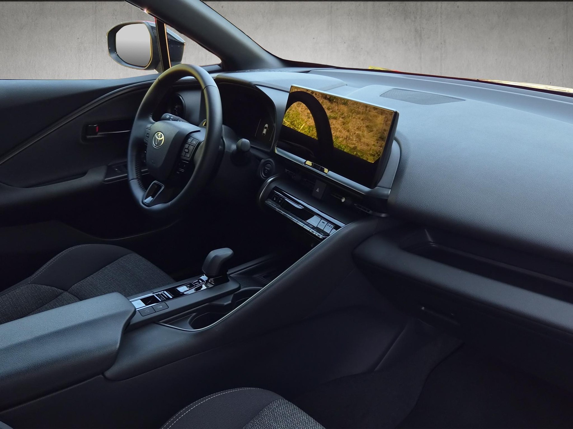 TOYOTA C-HR 2.0 HEV Trend 4x4-image-11