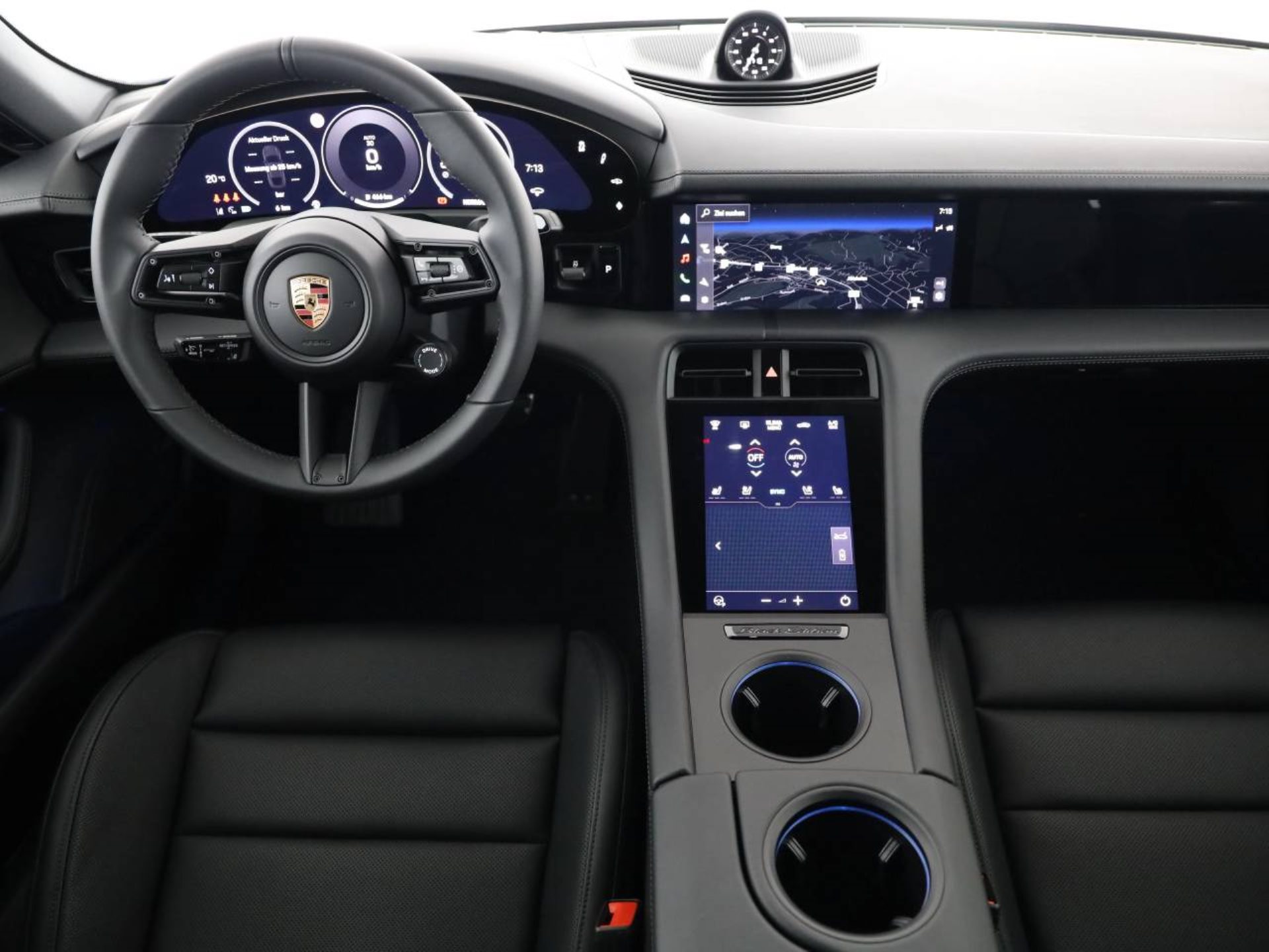 PORSCHE Taycan 4 Black Edition-image-19