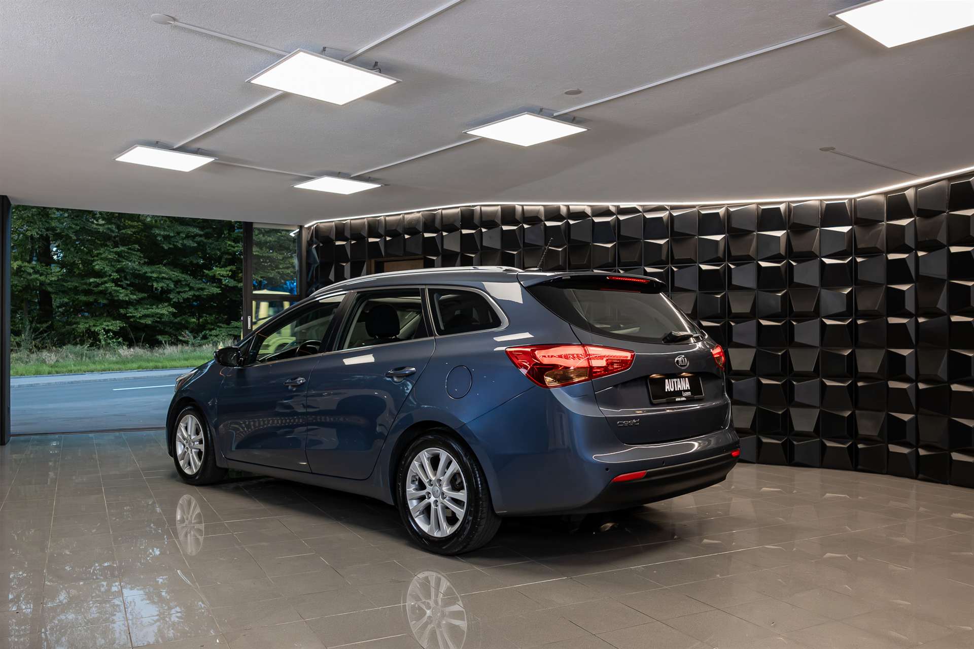 KIA Kia Cee'd Sportswagon-image-2