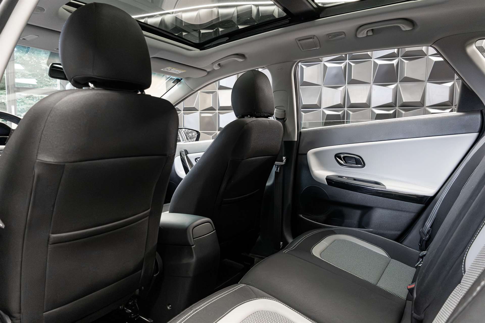 KIA Kia Cee'd Sportswagon-image-23