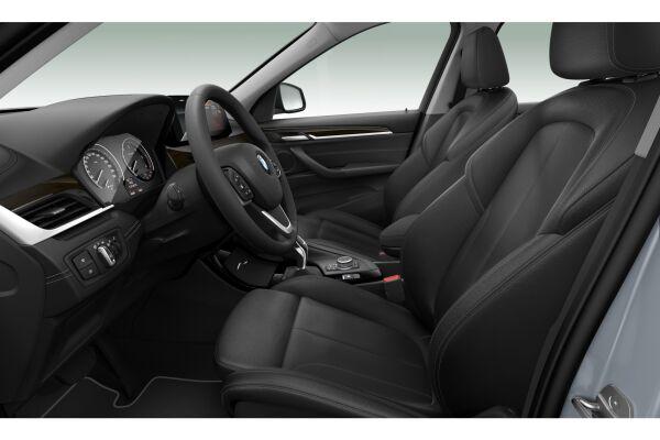 BMW X1 xDrive20d X-Line-image-6