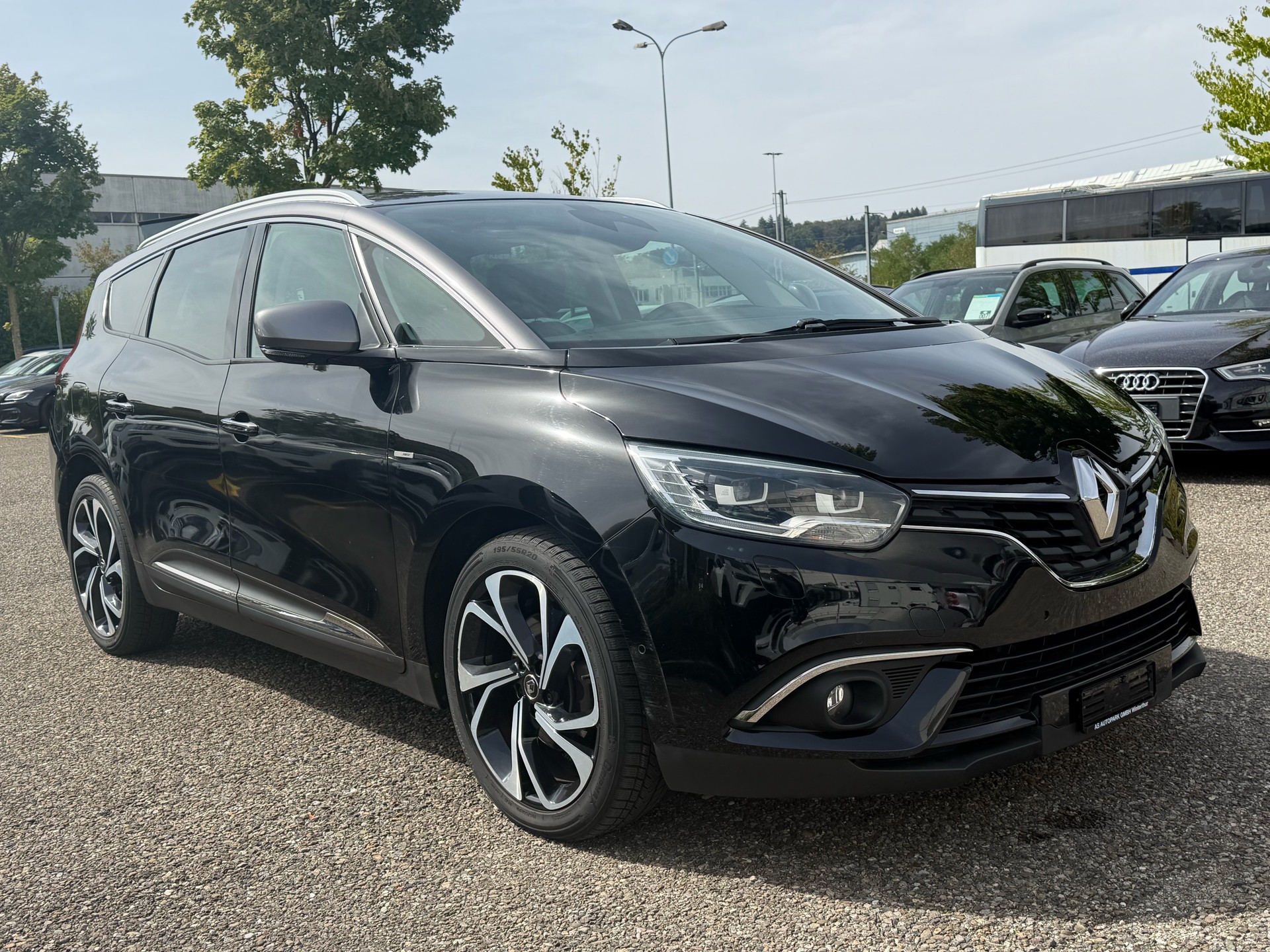 RENAULT Grand Scénic 1.6 dCi Intens EDC-image-2