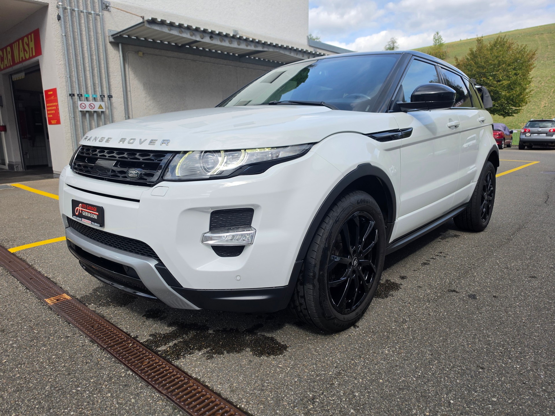 LAND ROVER RANGE ROVER EVOQUE-image-0
