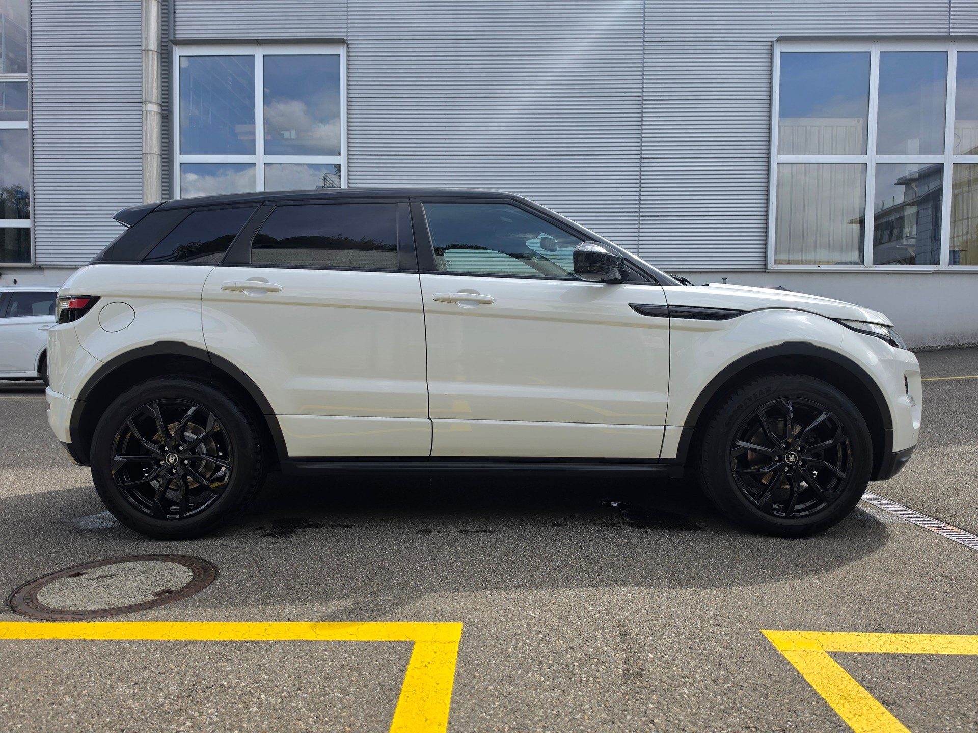 LAND ROVER RANGE ROVER EVOQUE-image-3