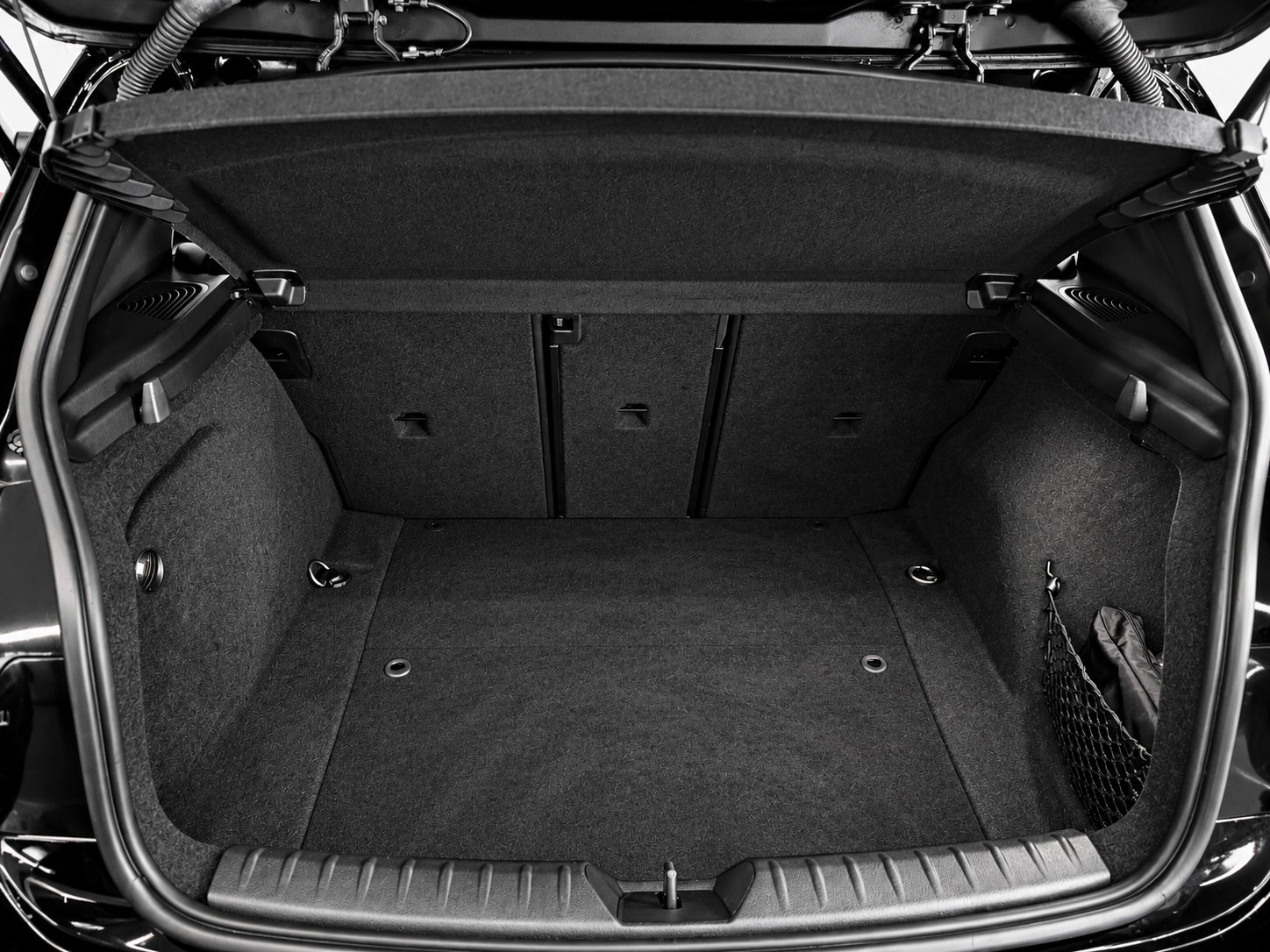 BMW 125d M-Sport-image-12