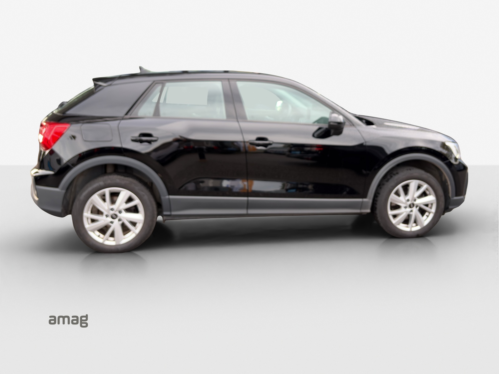 AUDI Q2 40 TFSI Attraction quattro S-tronic-image-15