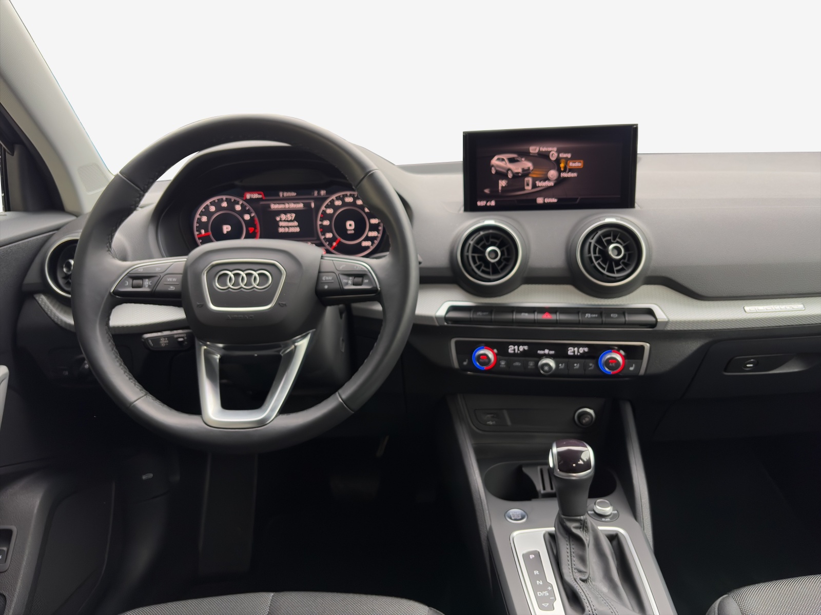 AUDI Q2 40 TFSI Attraction quattro S-tronic-image-8