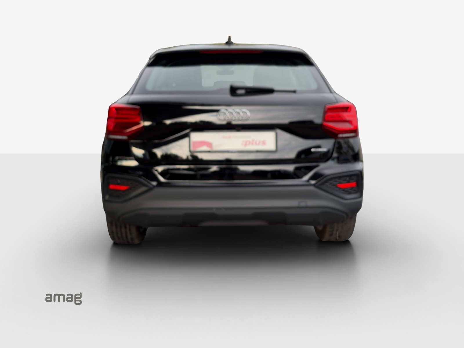 AUDI Q2 40 TFSI Attraction quattro S-tronic-image-3