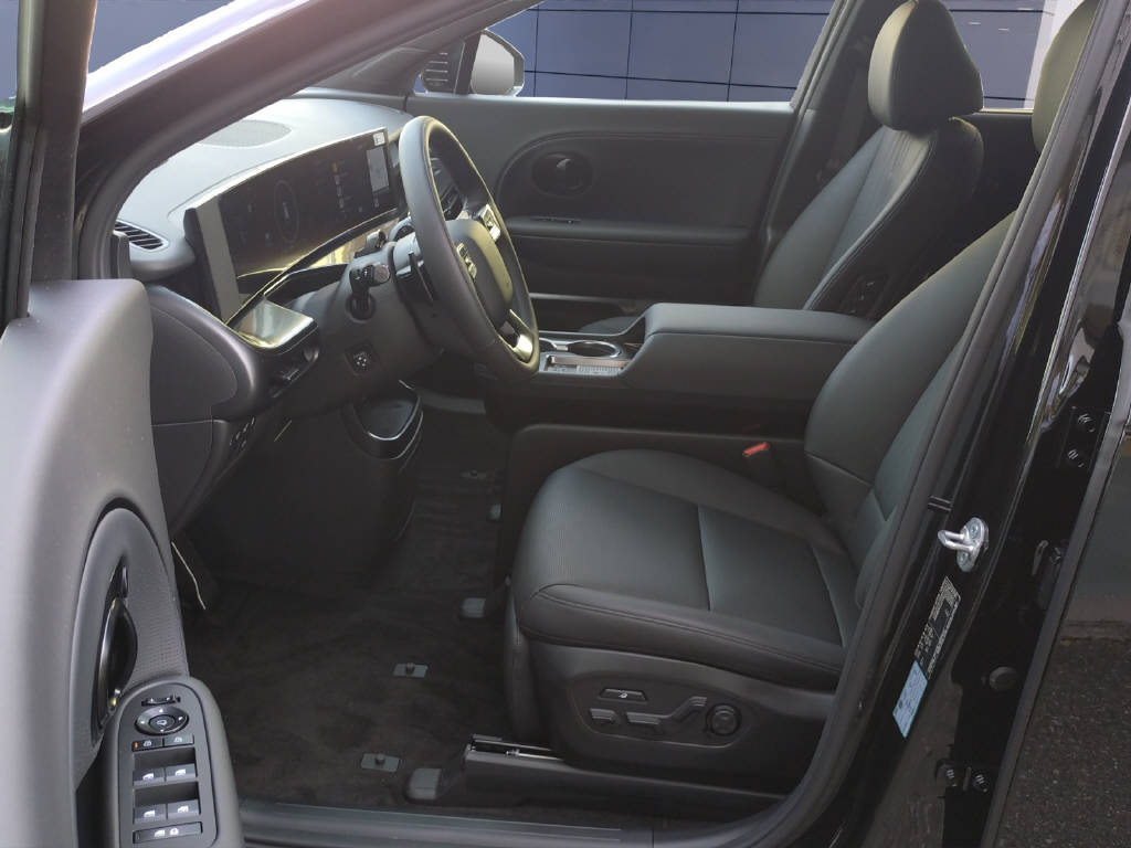 HYUNDAI IONIQ 9 Calligraphy Black Ink 110 KWH 4WD-image-9