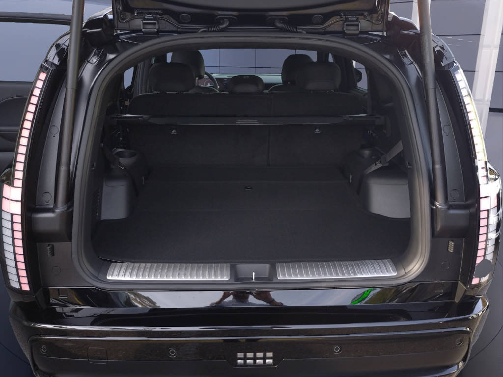 HYUNDAI IONIQ 9 Calligraphy Black Ink 110 KWH 4WD-image-12