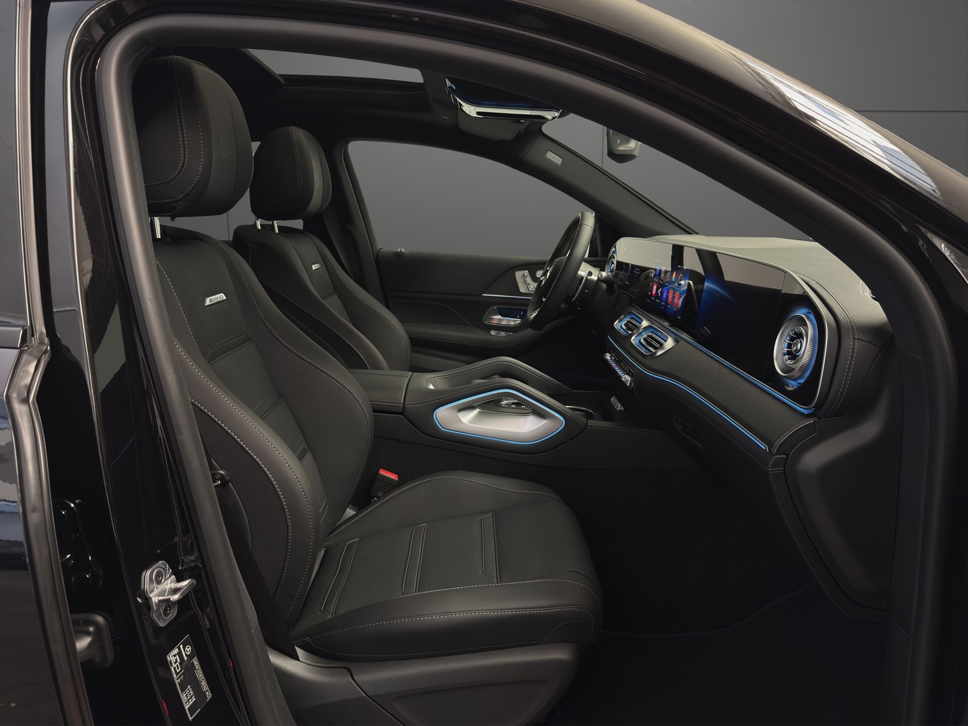 MERCEDES-BENZ GLE Coupé 53 AMG Hybrid 4Matic+ 9G-Tronic-image-11