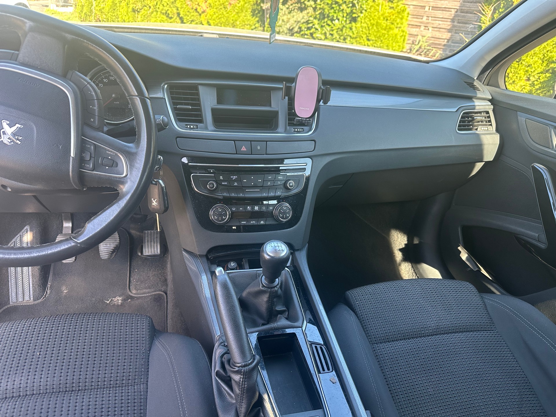 PEUGEOT 508 SW 1.6 16V T Active-image-12