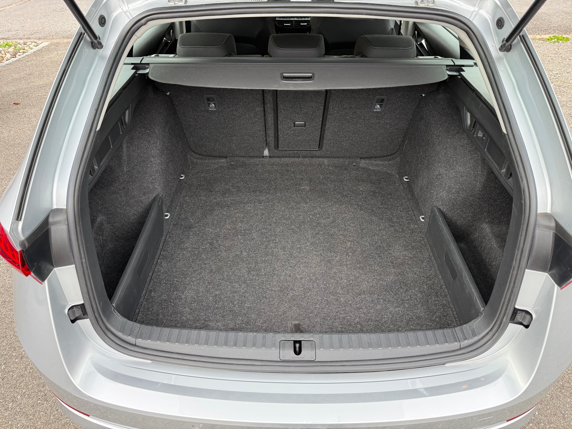 SKODA Octavia Combi 2.0 TDI Ambition 4x4 DSG-image-6