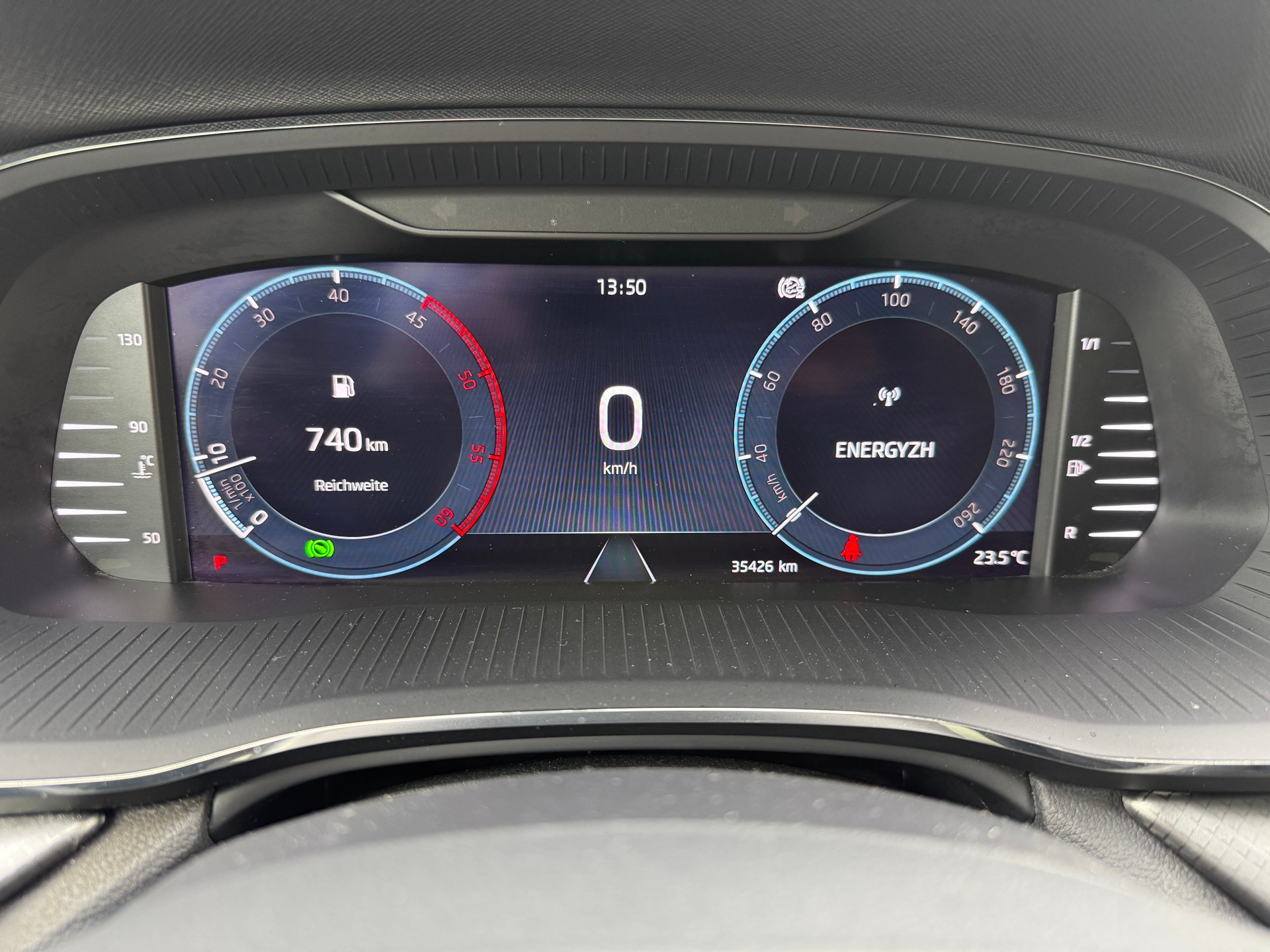 SKODA Octavia Combi 2.0 TDI Ambition 4x4 DSG-image-18