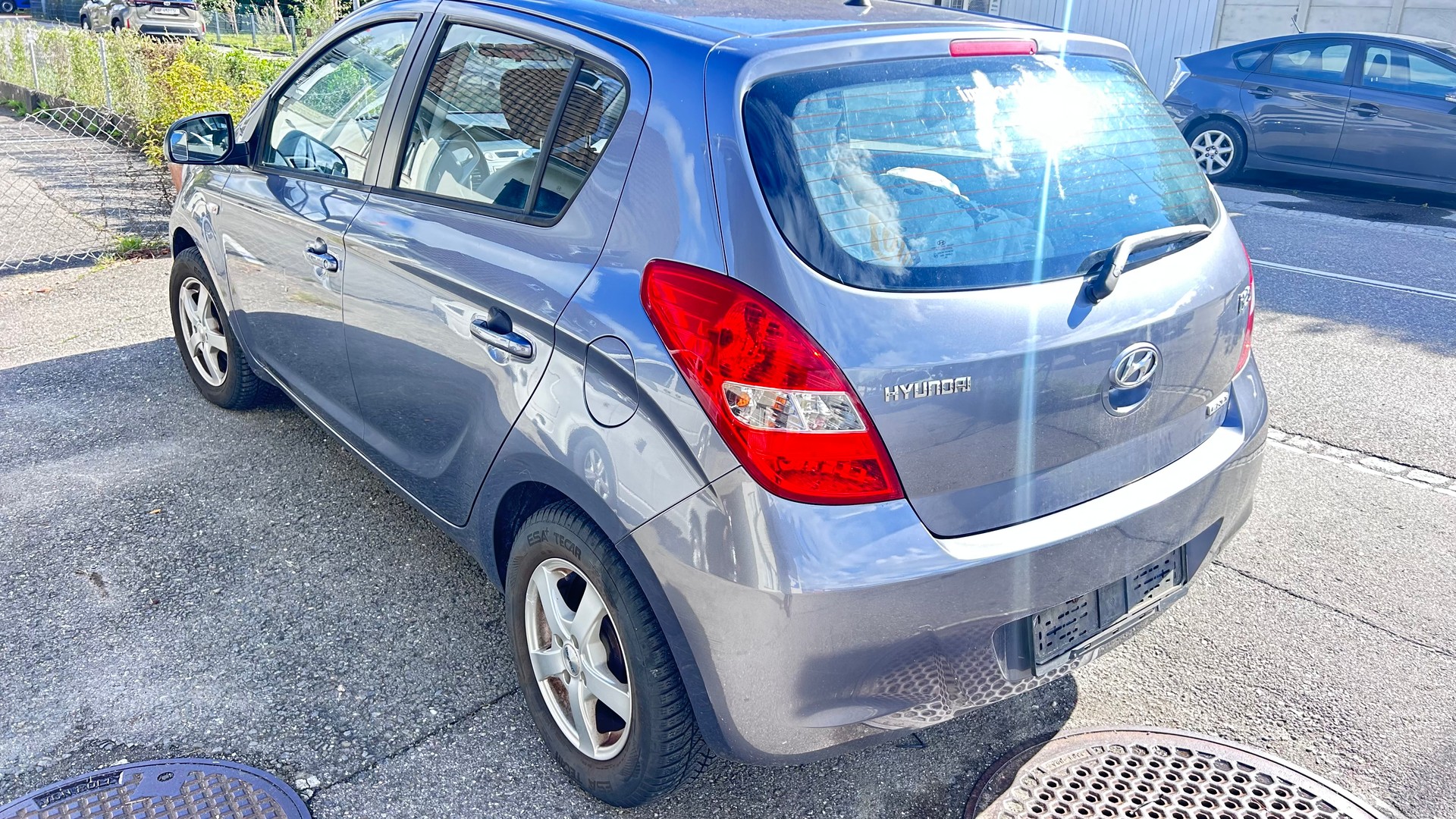 HYUNDAI i20 1.6 CRDi Premium-image-12