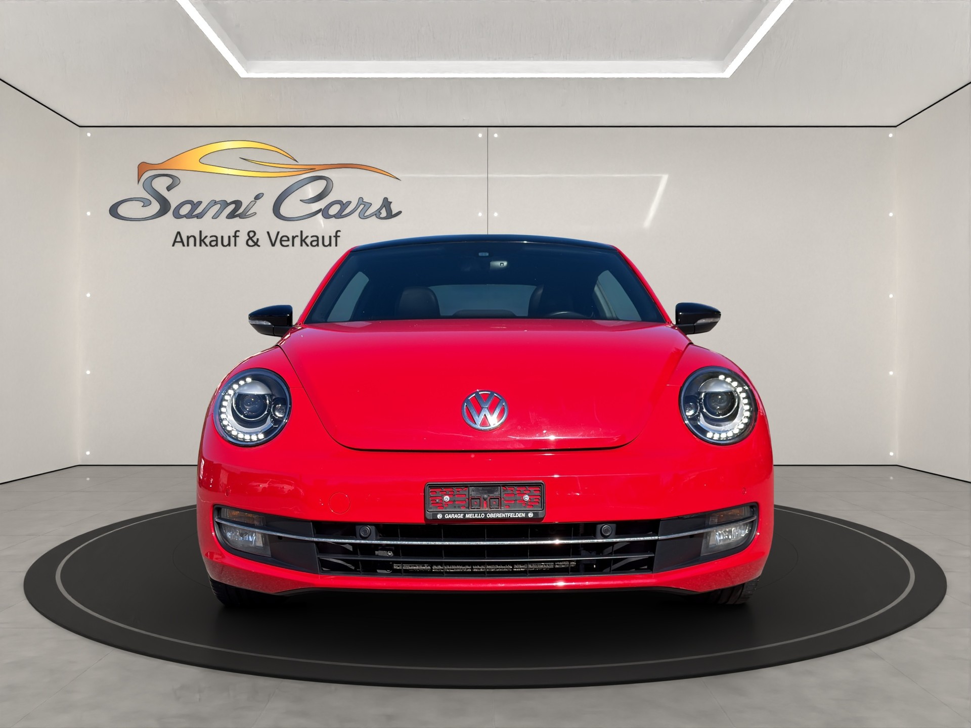 VW Beetle 2.0 TSI Sport DSG-showroom-element-3