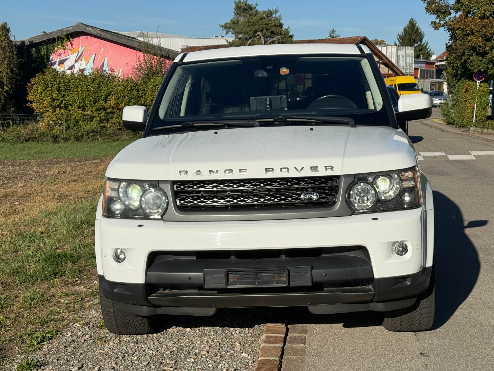 LAND ROVER Range Rover Sport 3.0 TDV6 HSE Automatic-image-1