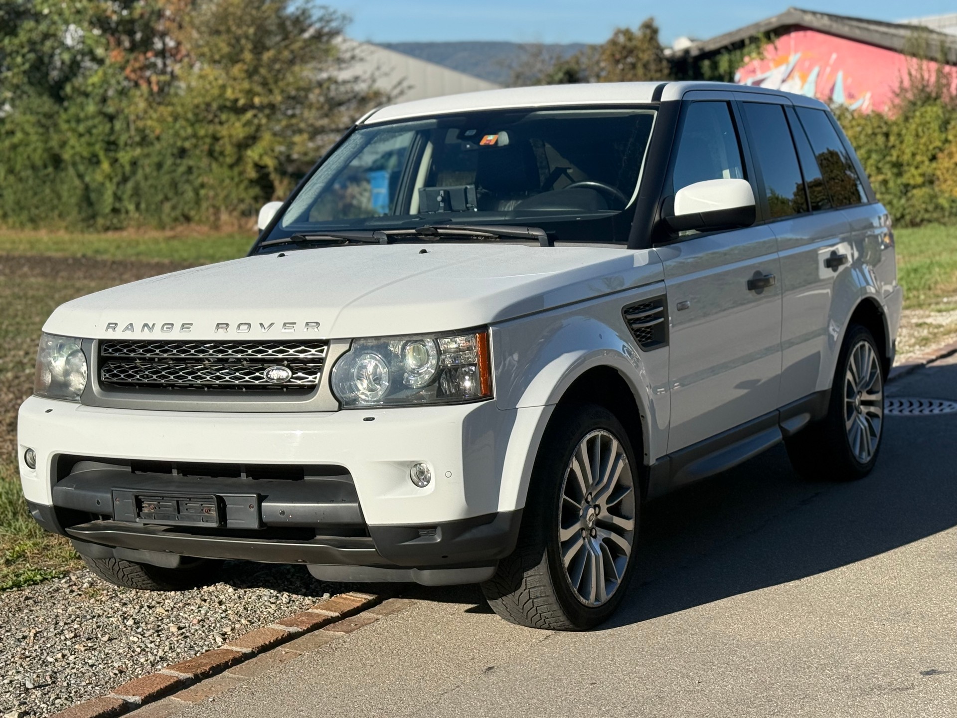 LAND ROVER Range Rover Sport 3.0 TDV6 HSE Automatic-image-2