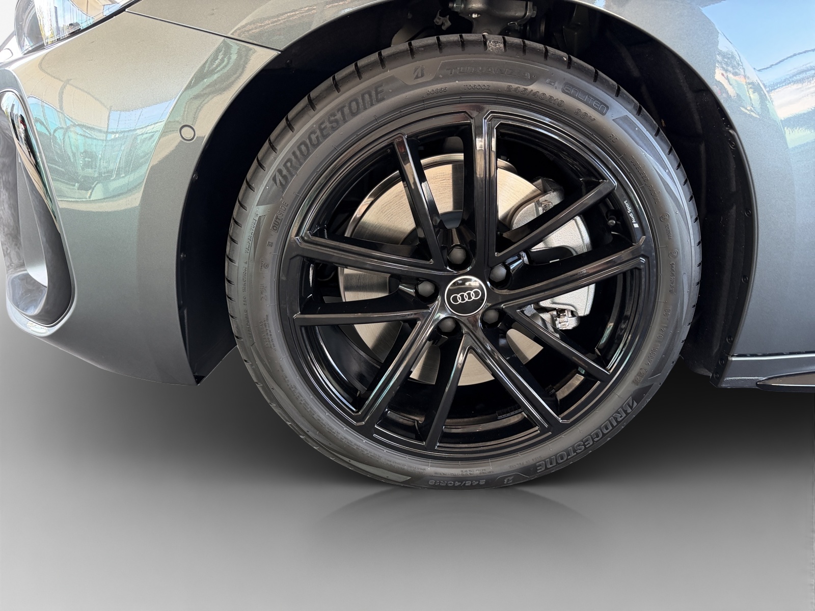 AUDI A5 Avant e-hybrid quattro Attraction 220 kW S tronic-image-15